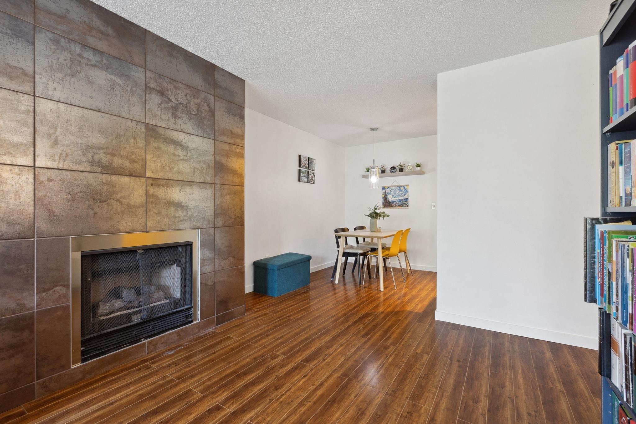 









1155


Ross

Road, 204,
North Vancouver,




BC
V7K 1C6

