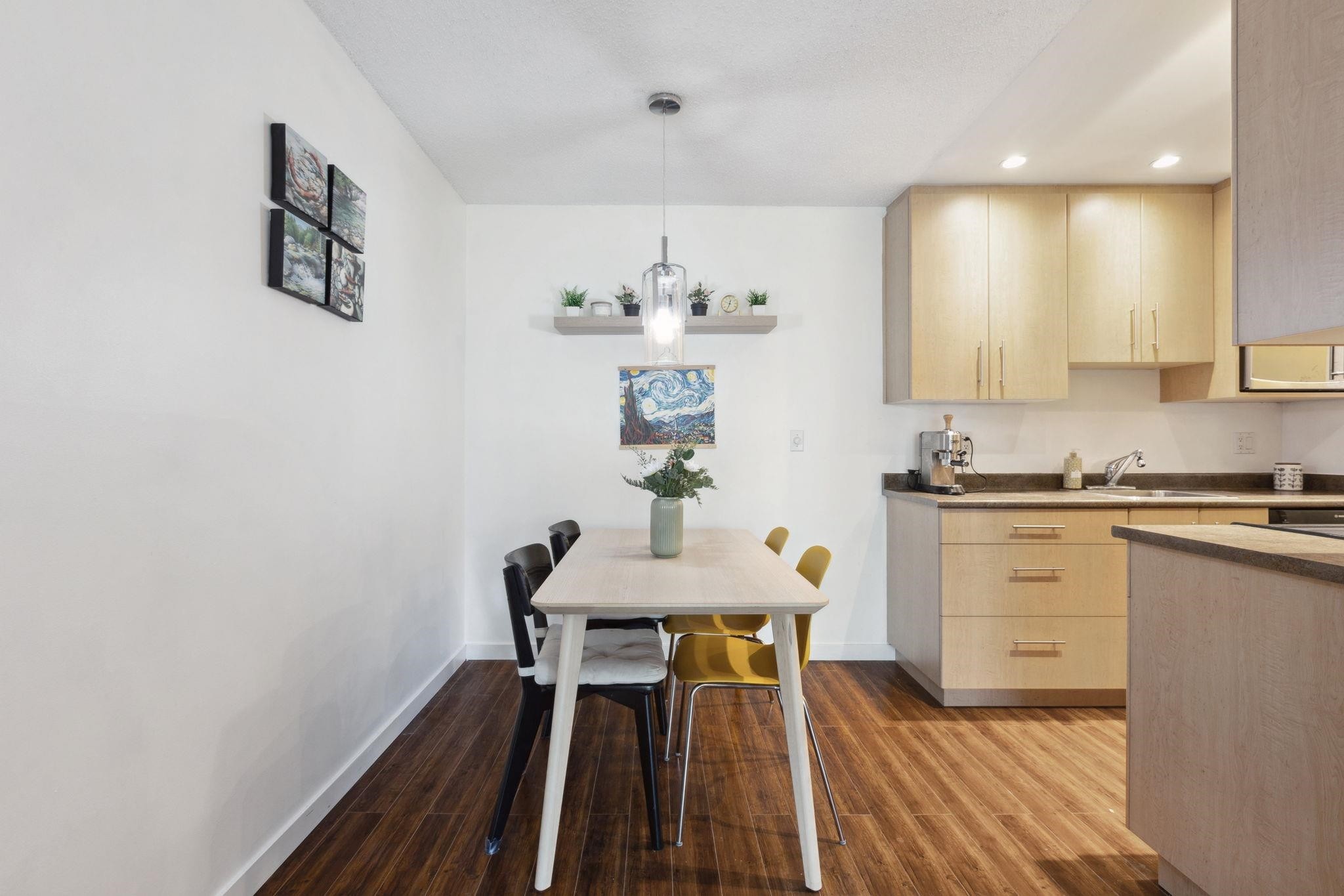 









1155


Ross

Road, 204,
North Vancouver,




BC
V7K 1C6

