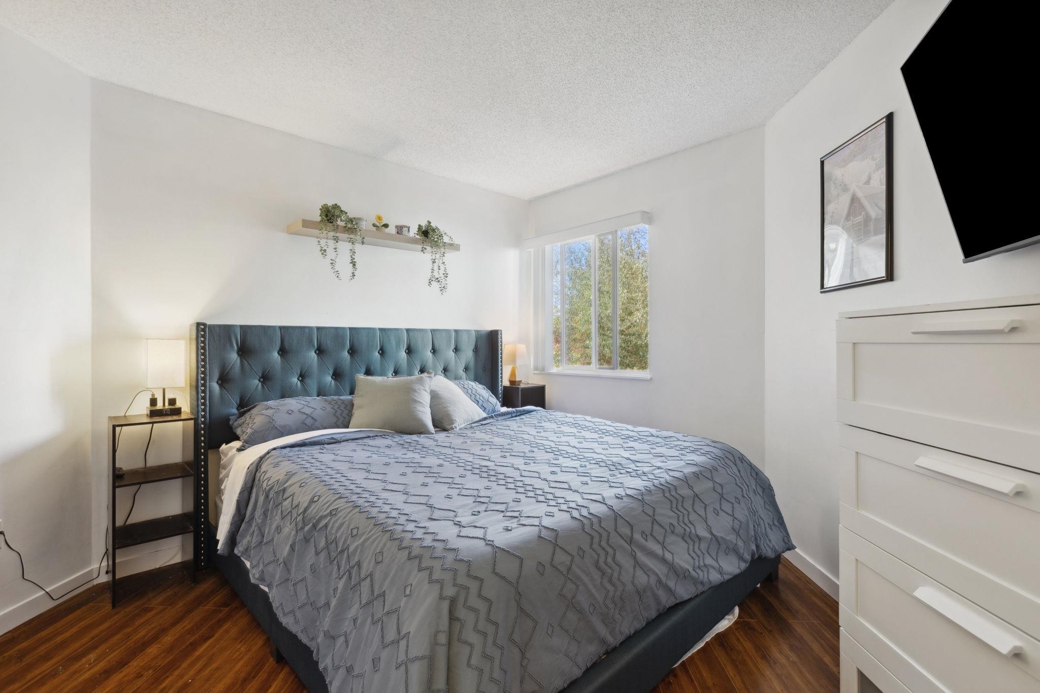 









1155


Ross

Road, 204,
North Vancouver,




BC
V7K 1C6

