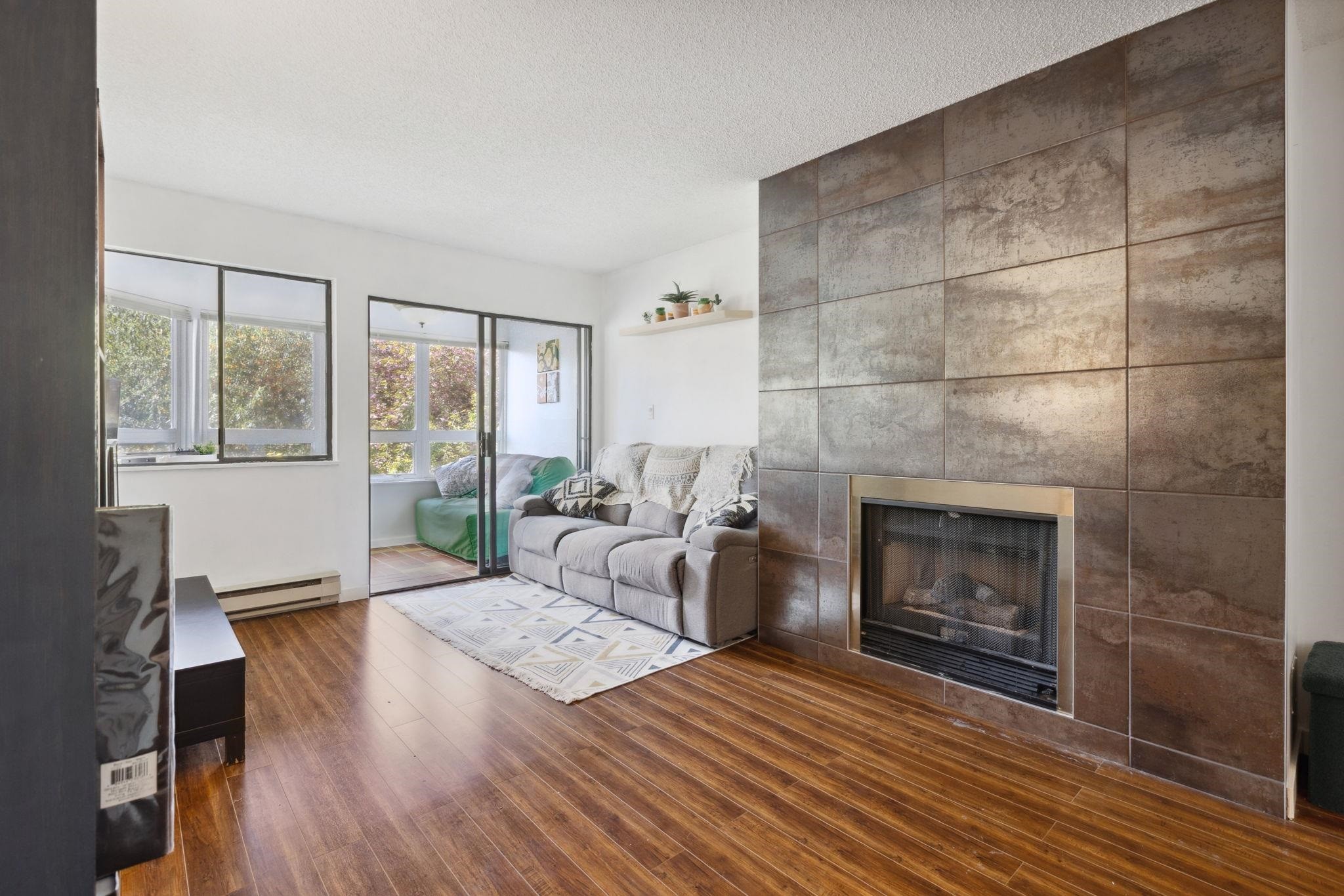









1155


Ross

Road, 204,
North Vancouver,




BC
V7K 1C6

