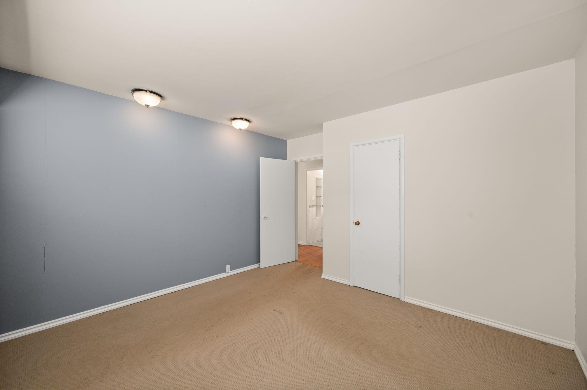 









765


Lynn Valley

Road,
North Vancouver,




BC
V7J 1Z5

