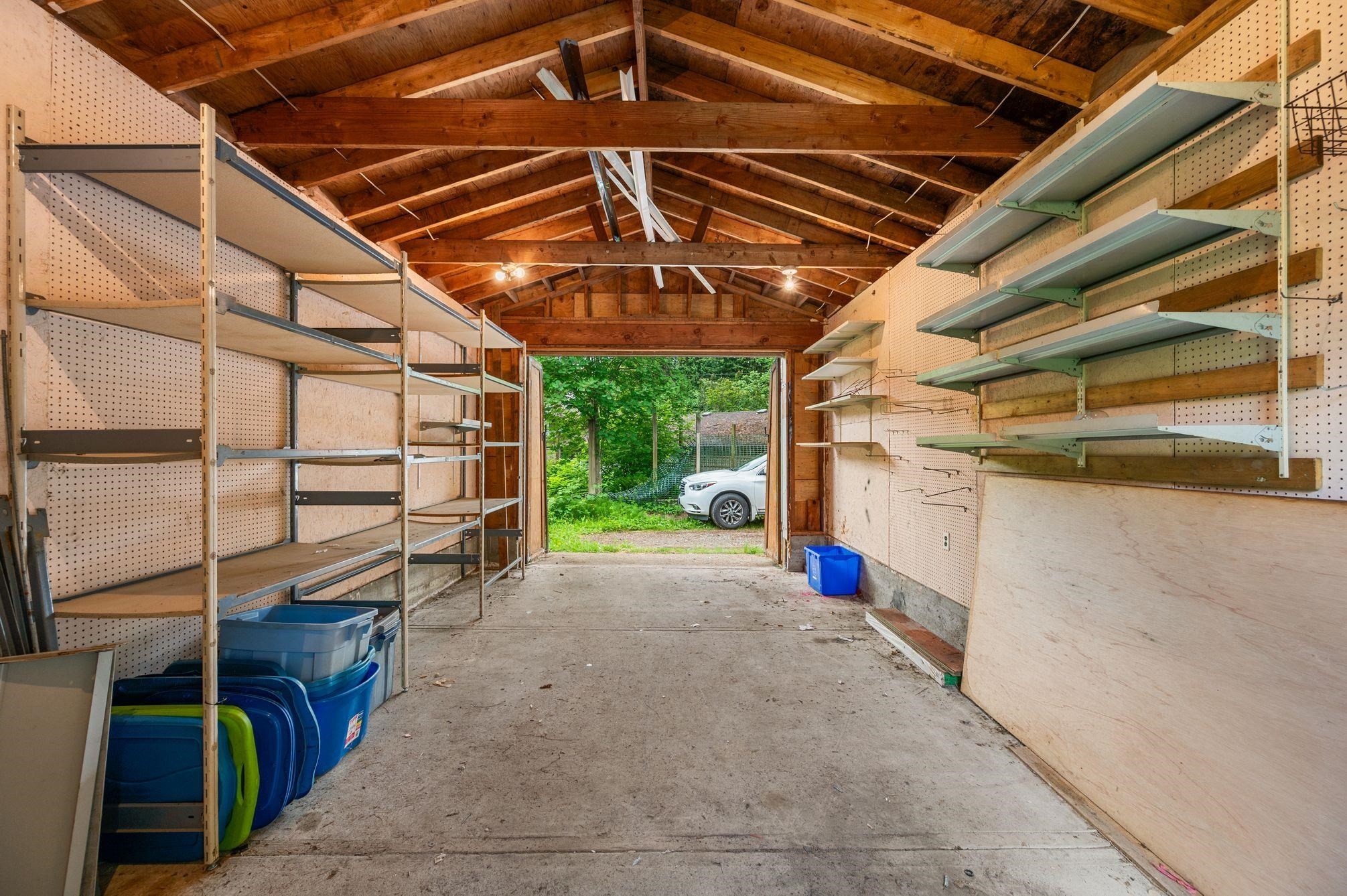 









765


Lynn Valley

Road,
North Vancouver,




BC
V7J 1Z5

