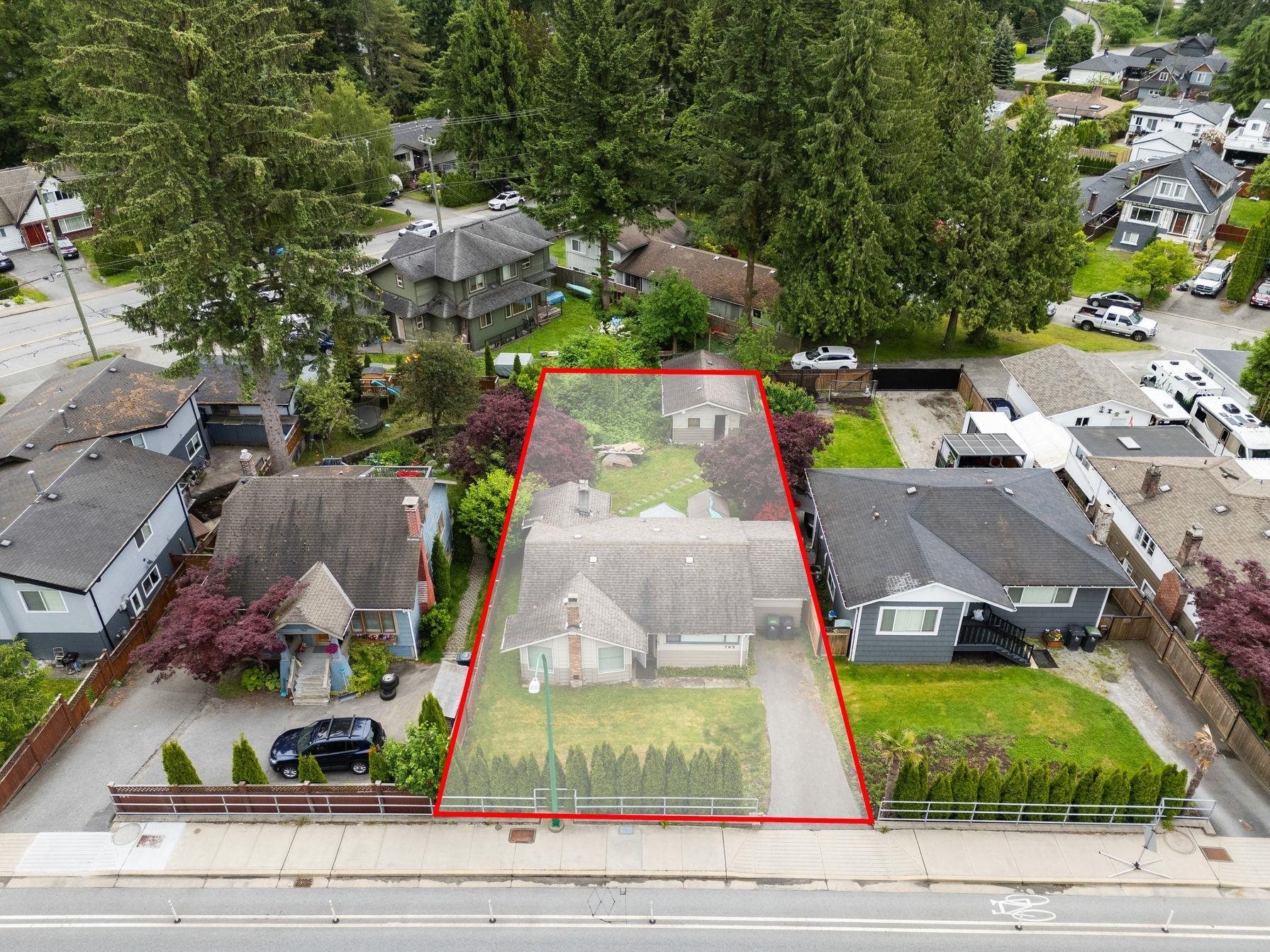 









765


Lynn Valley

Road,
North Vancouver,




BC
V7J 1Z5

