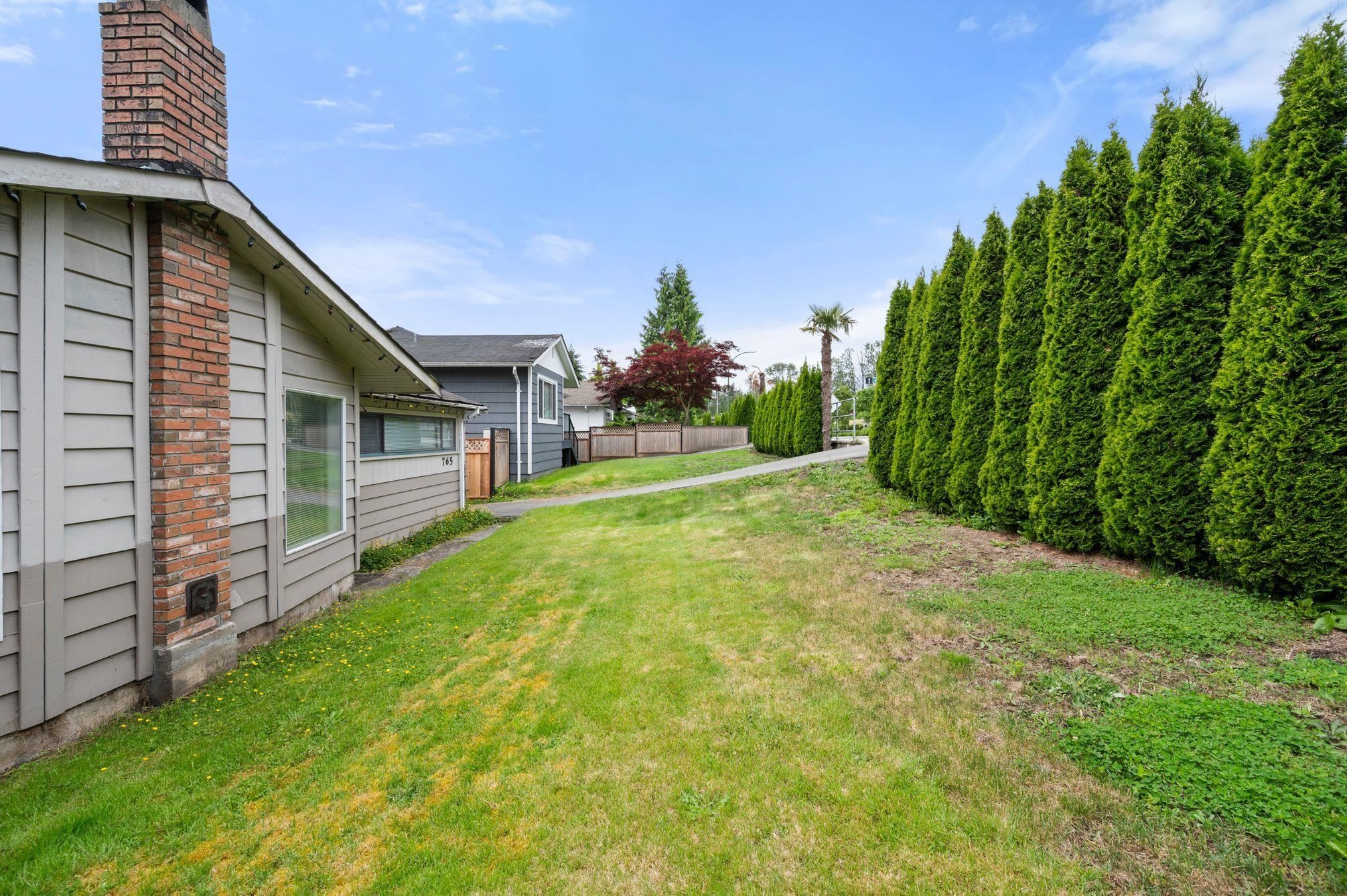 









765


Lynn Valley

Road,
North Vancouver,




BC
V7J 1Z5

