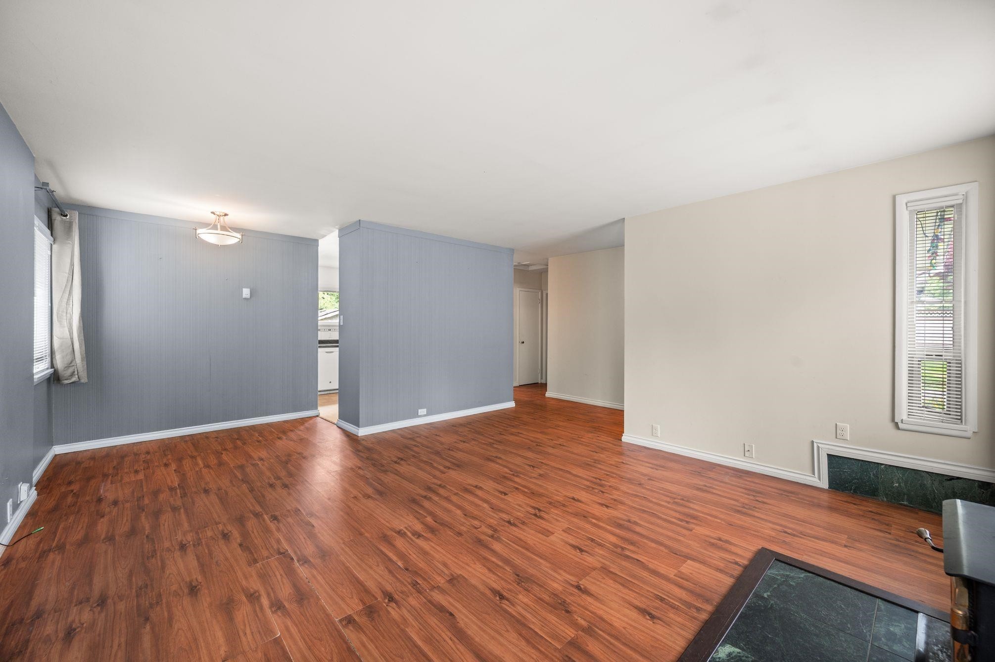









765


Lynn Valley

Road,
North Vancouver,




BC
V7J 1Z5

