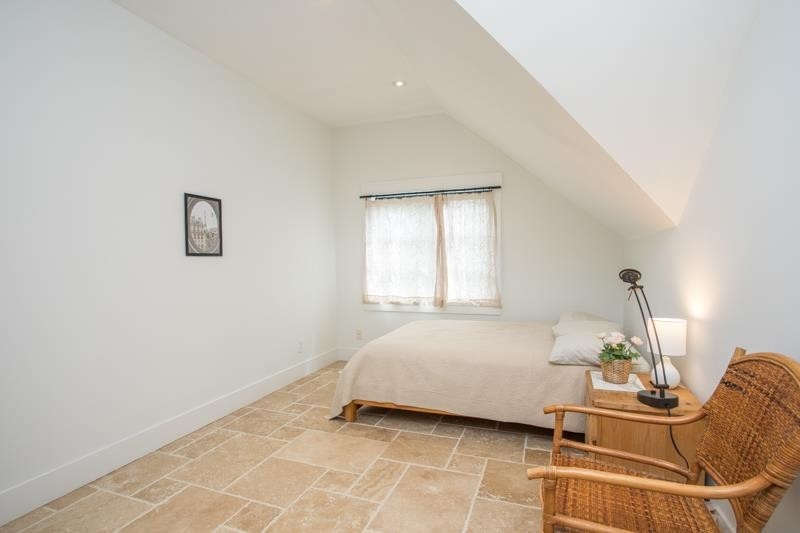 









1134


Montroyal

Boulevard,
North Vancouver,




BC
V7R 2H7

