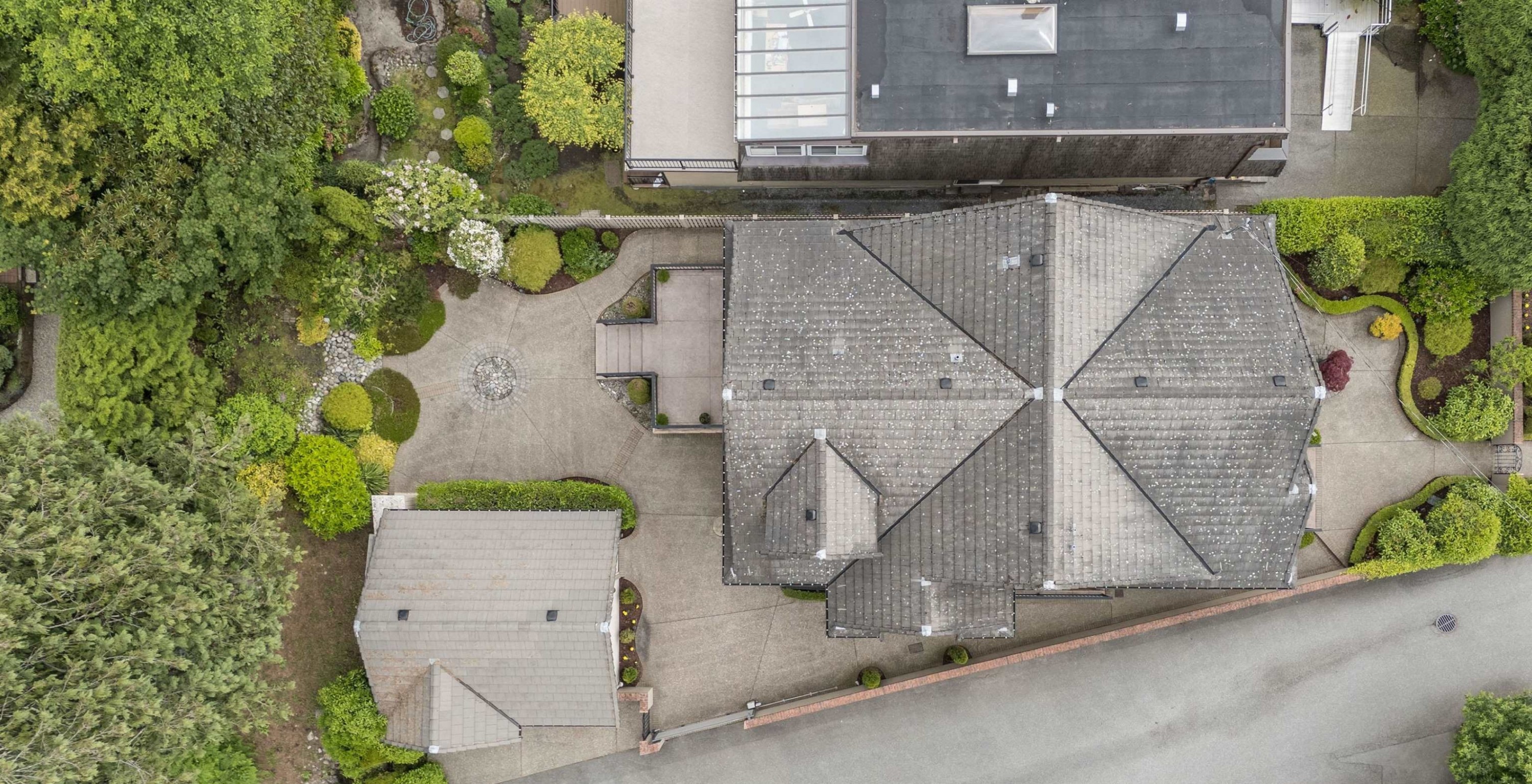 









1134


Montroyal

Boulevard,
North Vancouver,




BC
V7R 2H7

