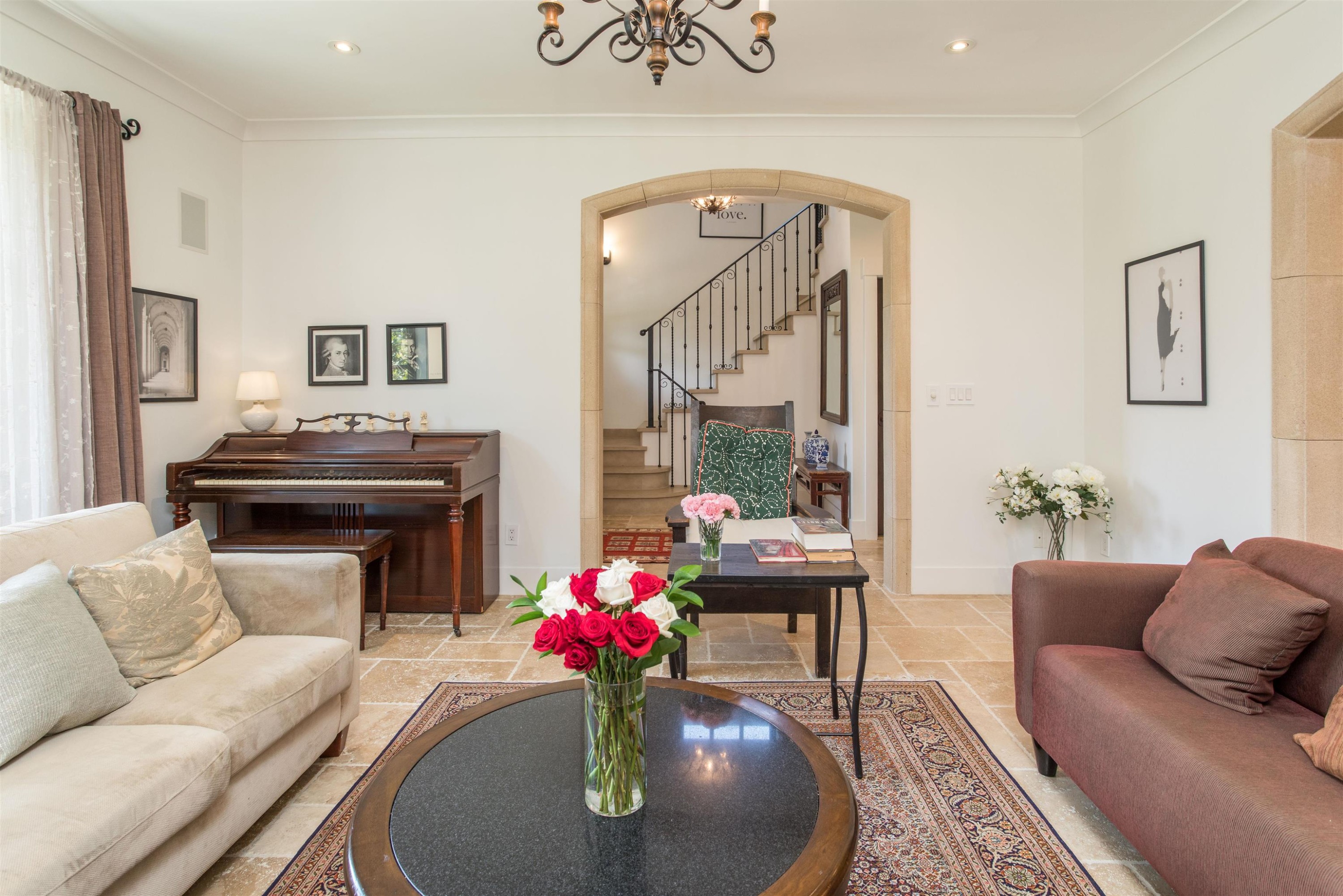 









1134


Montroyal

Boulevard,
North Vancouver,




BC
V7R 2H7

