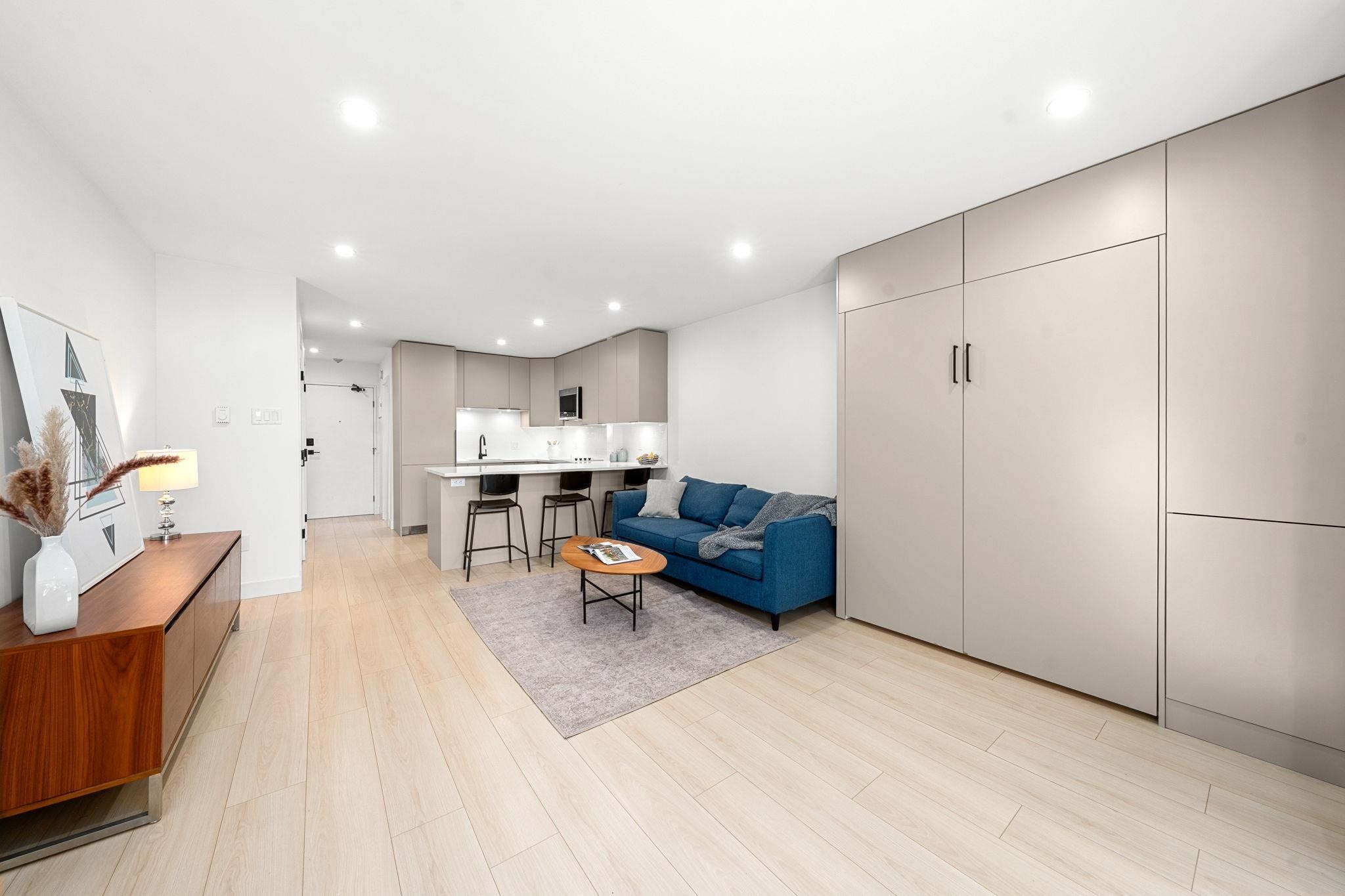 









1545


2nd

Avenue East, 203,
Vancouver,




BC
V5N 1C8

