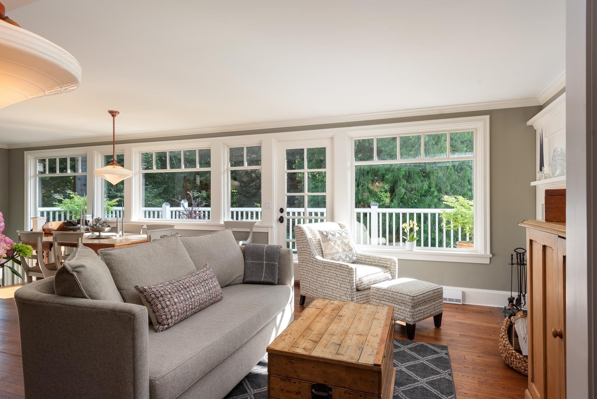 









1137


Miller

Road,
Bowen Island,




BC
V0N 1G1

