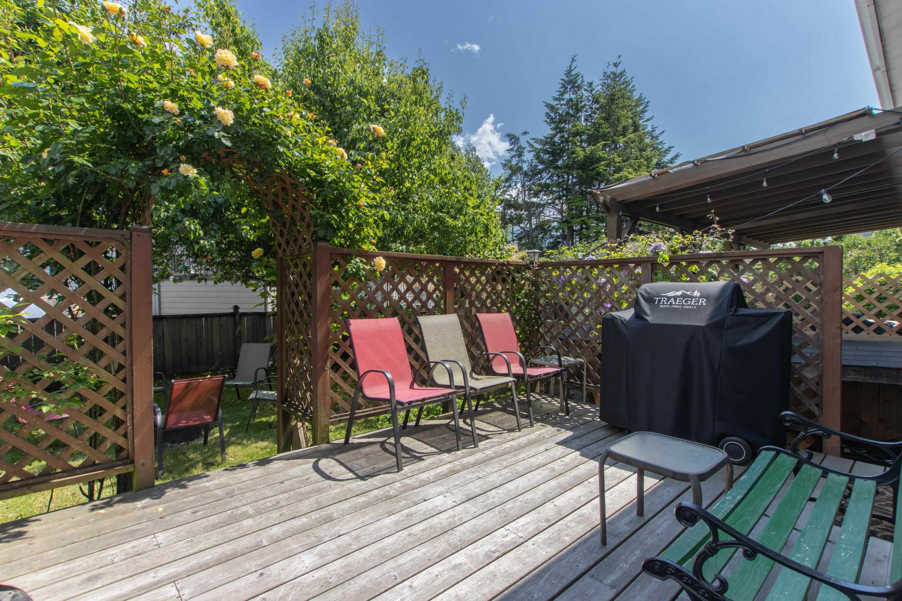









39710


Government

Road,
Squamish,




BC
V8B 0A5

