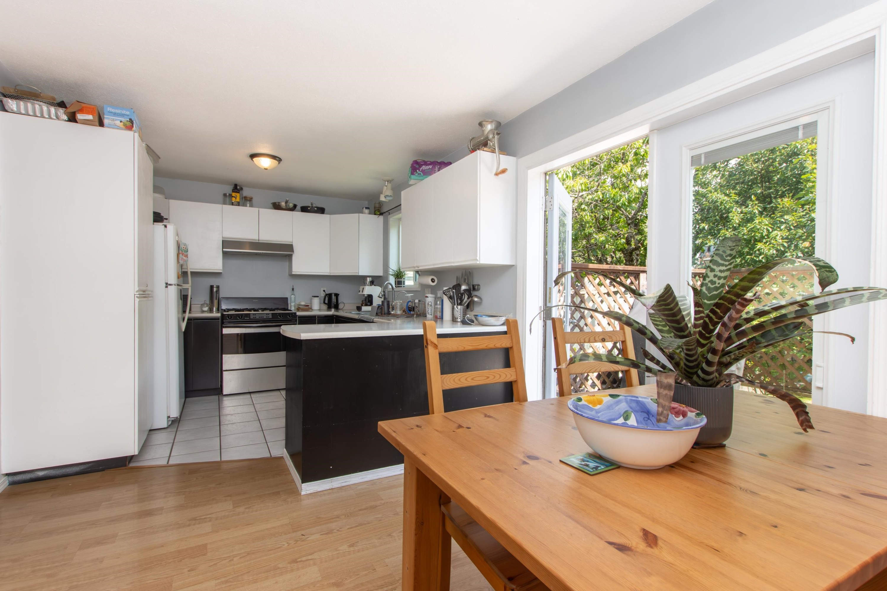 









39710


Government

Road,
Squamish,




BC
V8B 0A5

