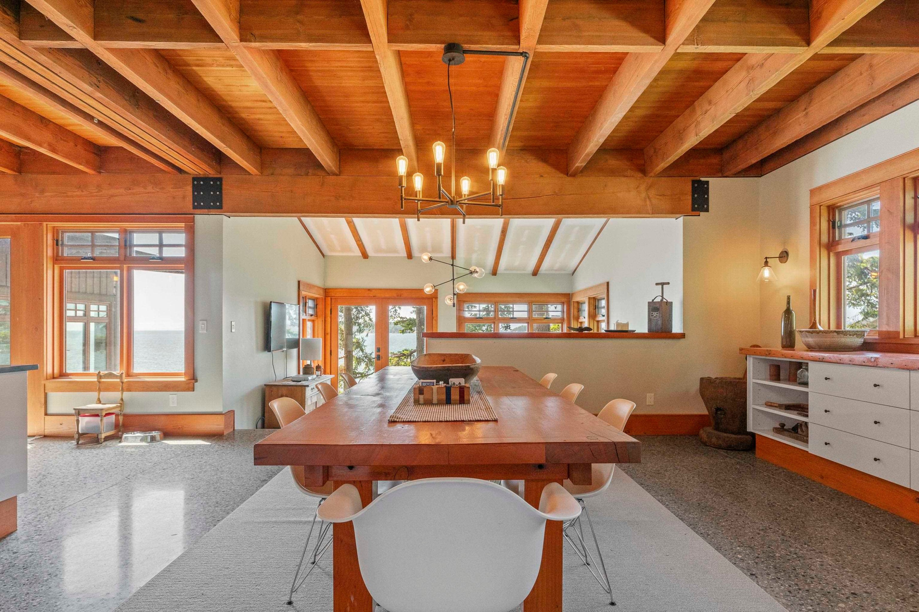 









329


Esplanade

Road,
Keats Island,




BC
V0N 1G2

