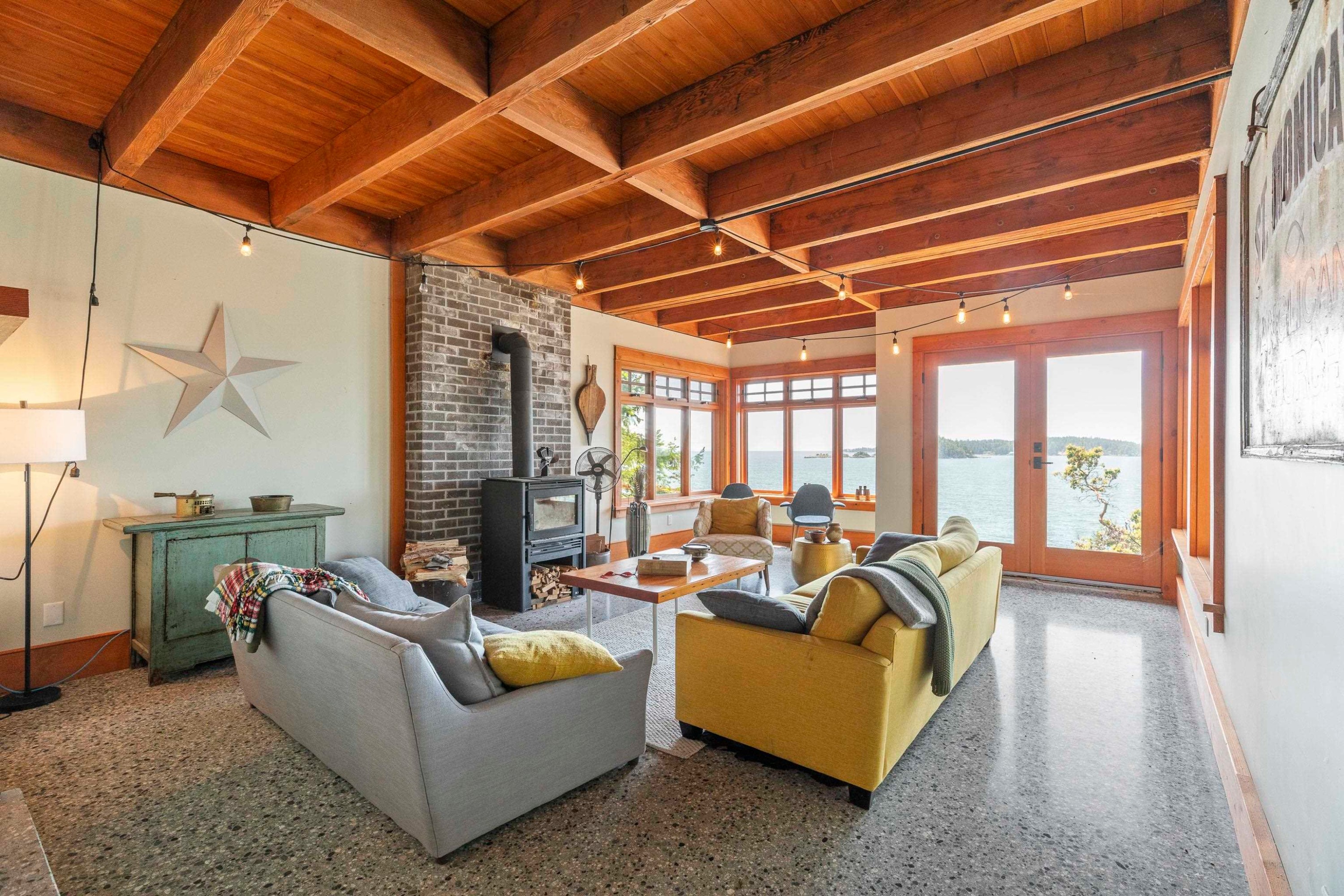 









329


Esplanade

Road,
Keats Island,




BC
V0N 1G2

