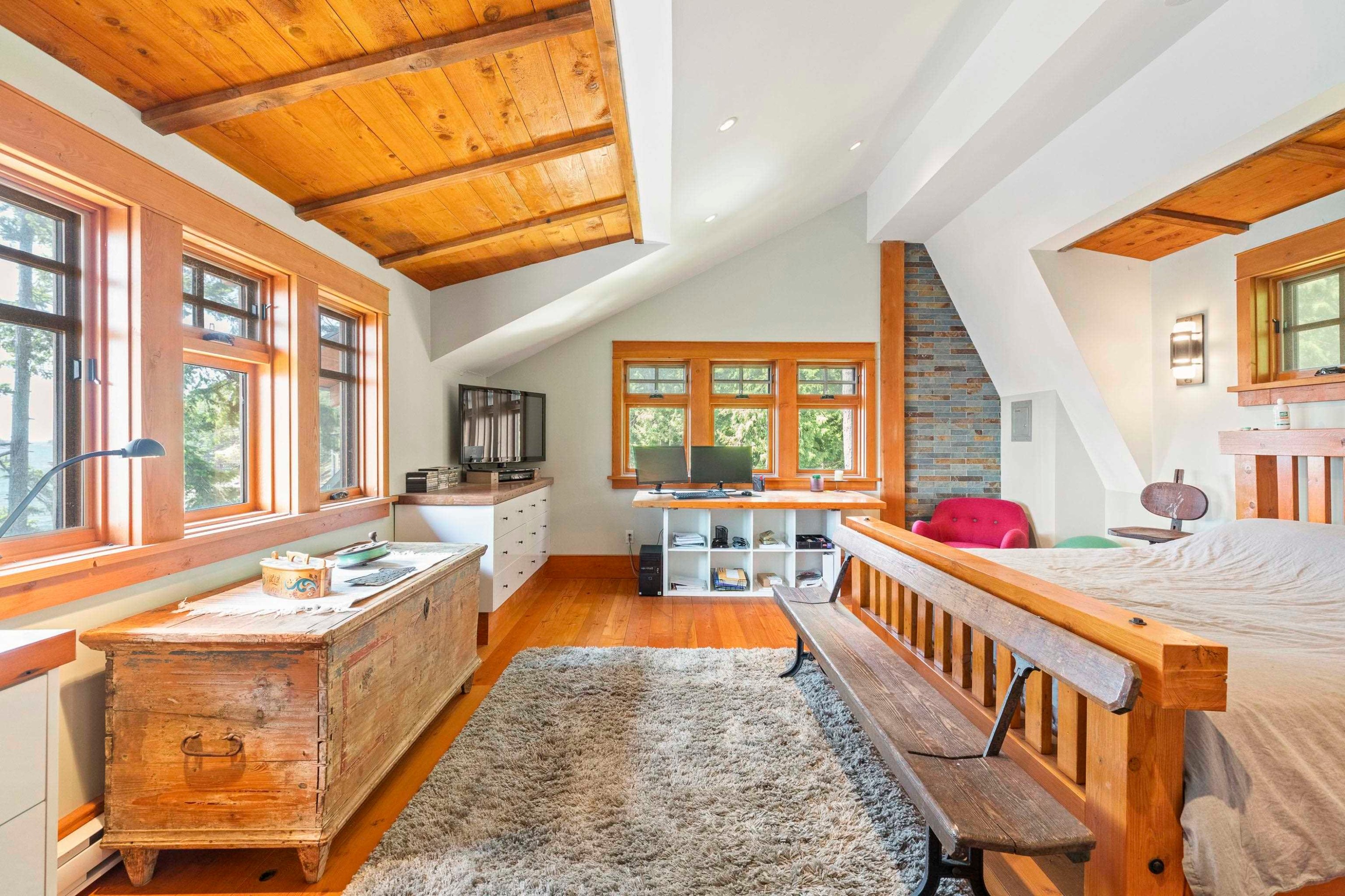 









329


Esplanade

Road,
Keats Island,




BC
V0N 1G2

