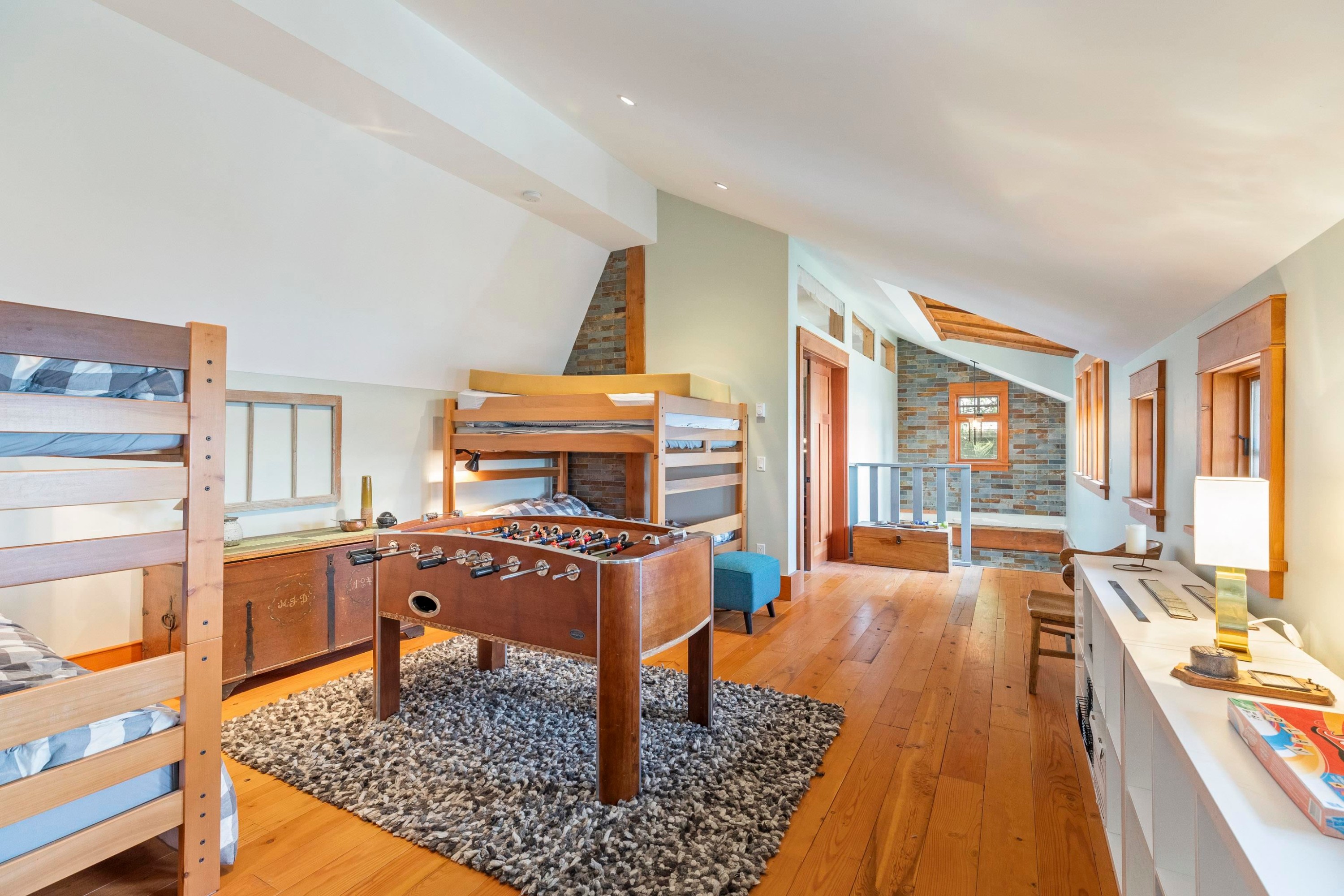 









329


Esplanade

Road,
Keats Island,




BC
V0N 1G2


