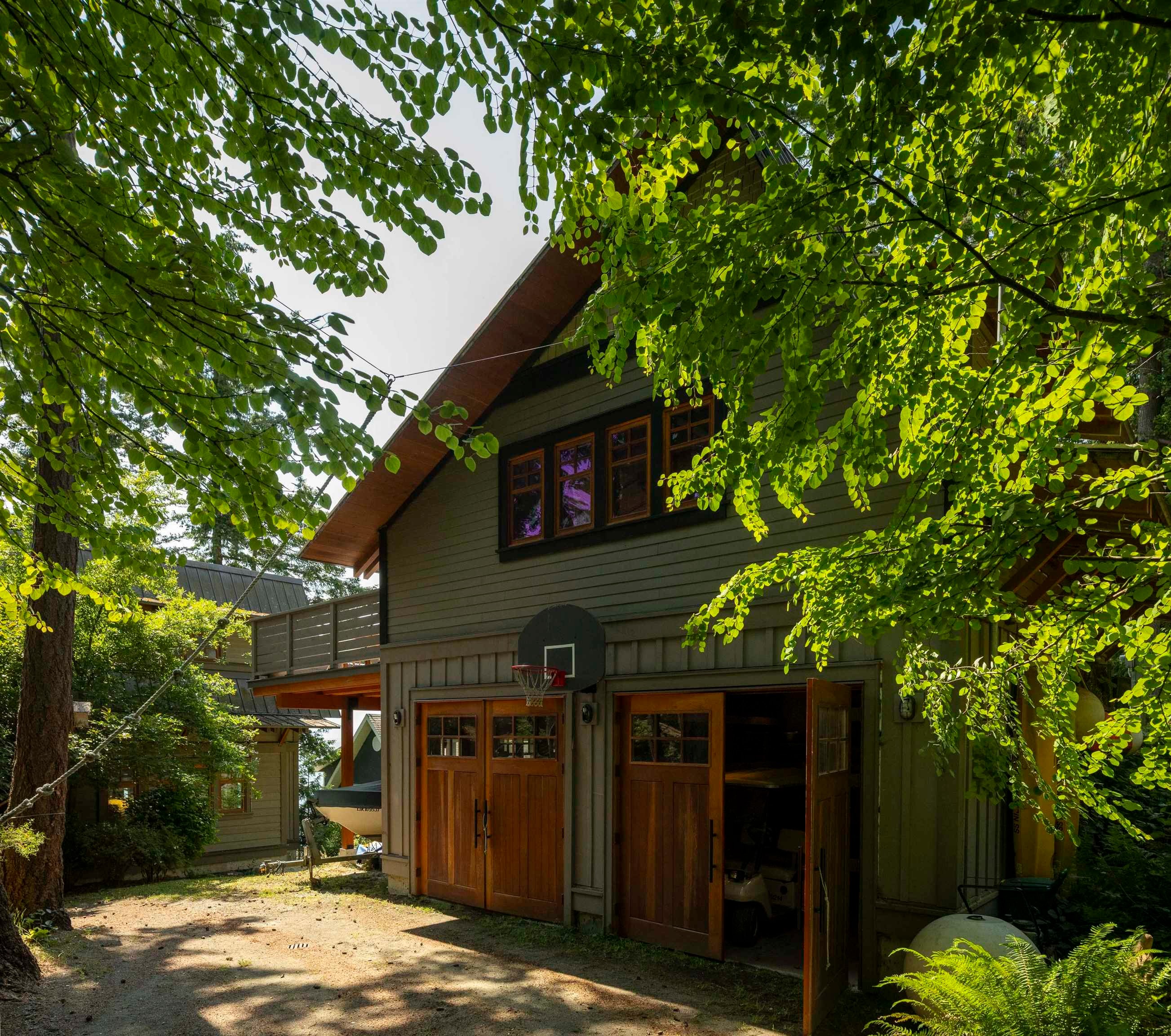 









329


Esplanade

Road,
Keats Island,




BC
V0N 1G2

