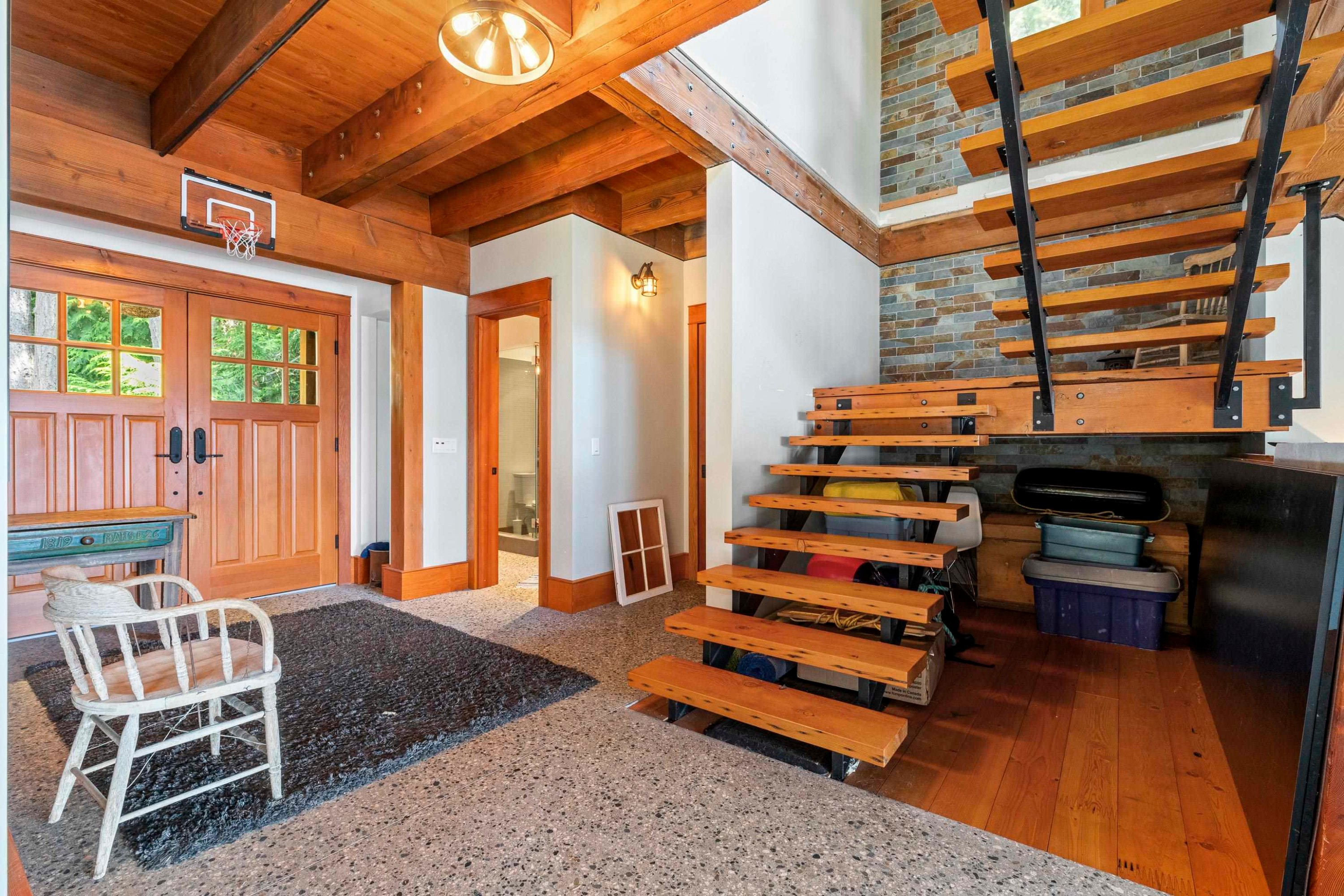 









329


Esplanade

Road,
Keats Island,




BC
V0N 1G2

