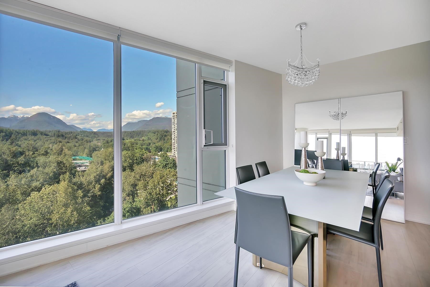 









1401


Hunter

Street, 1607,
North Vancouver,




BC
V7J 0E2

