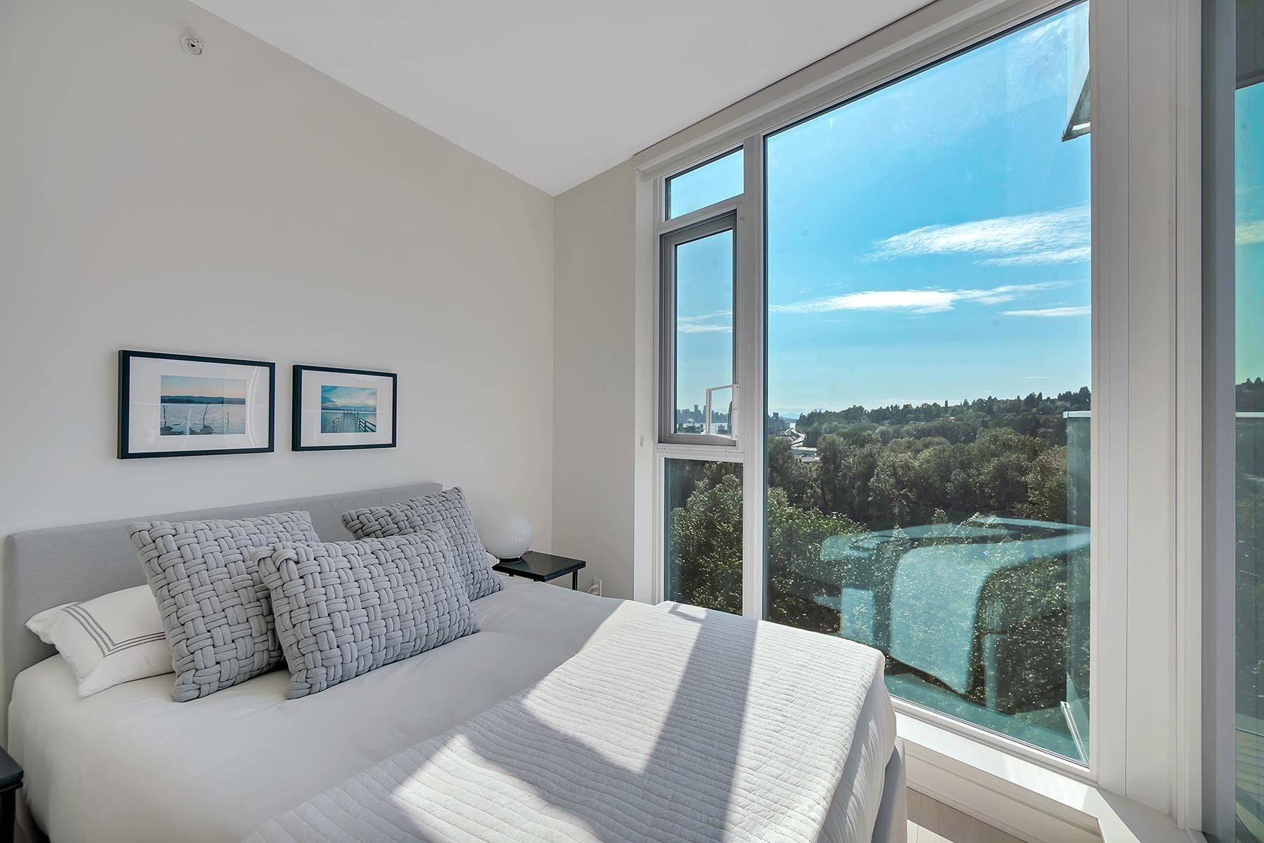 









1401


Hunter

Street, 1607,
North Vancouver,




BC
V7J 0E2

