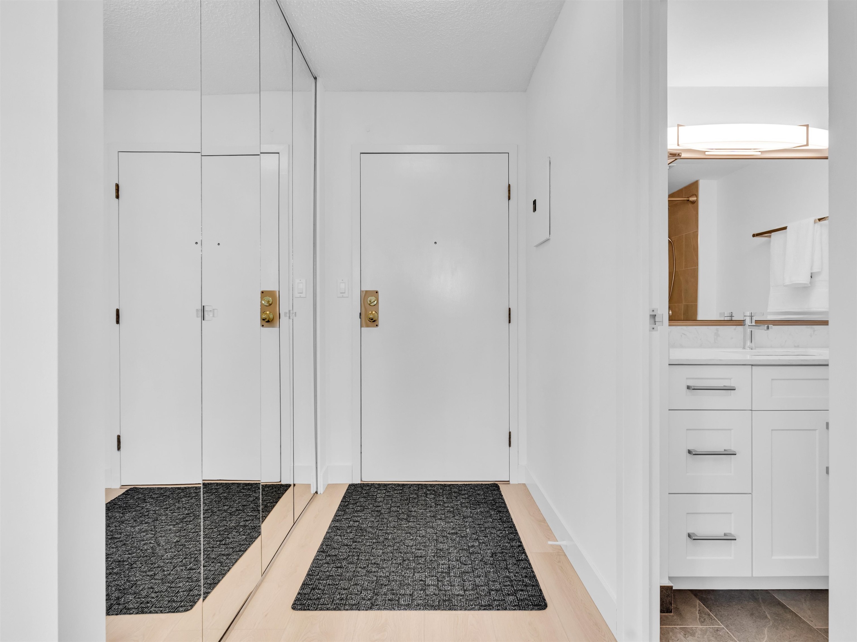 









145


St. Georges

Avenue, 1105,
North Vancouver,




BC
V7L 3G8

