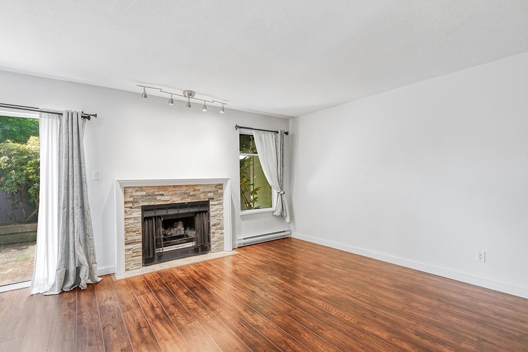 









2886


Mt Seymour

Parkway,
North Vancouver,




BC
V7H 1E9

