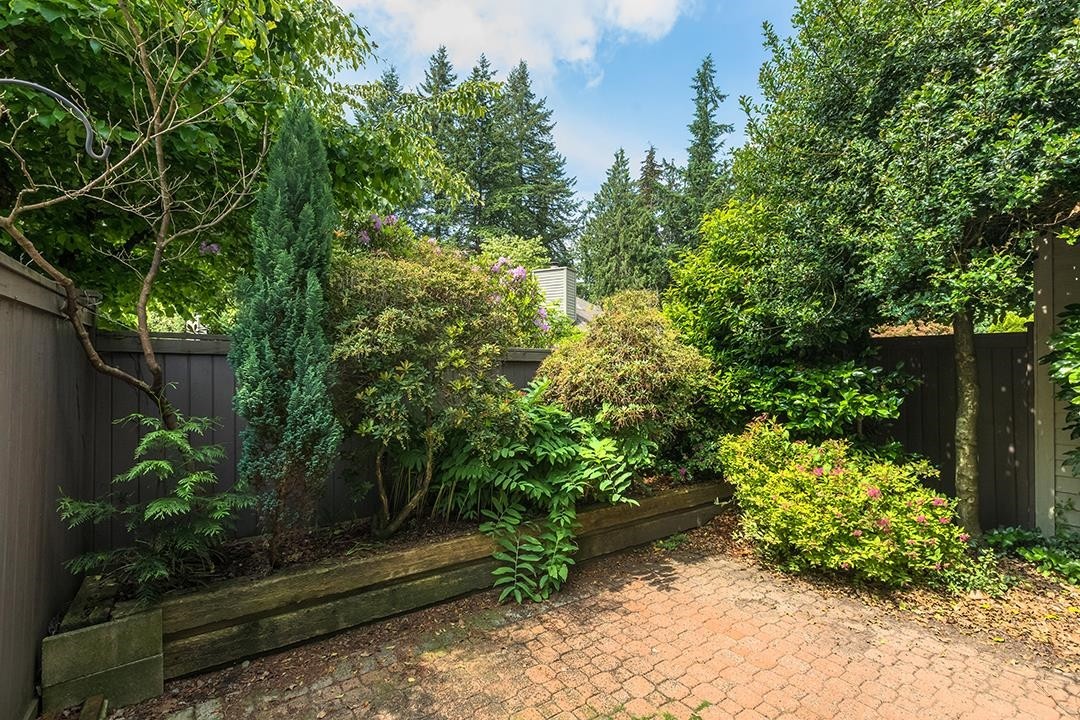 









2886


Mt Seymour

Parkway,
North Vancouver,




BC
V7H 1E9

