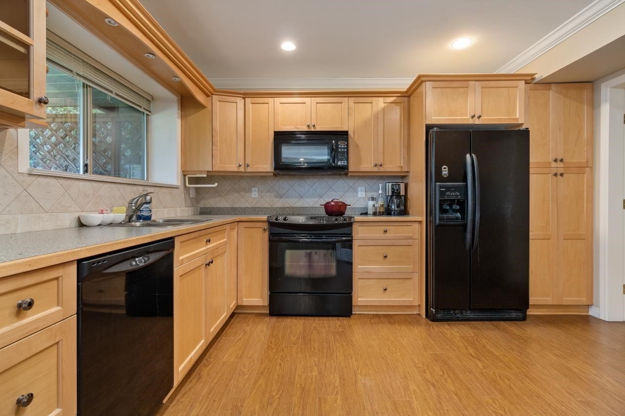 









1570


Lodgepole

Place,
Coquitlam,




BC
V3E 2V9

