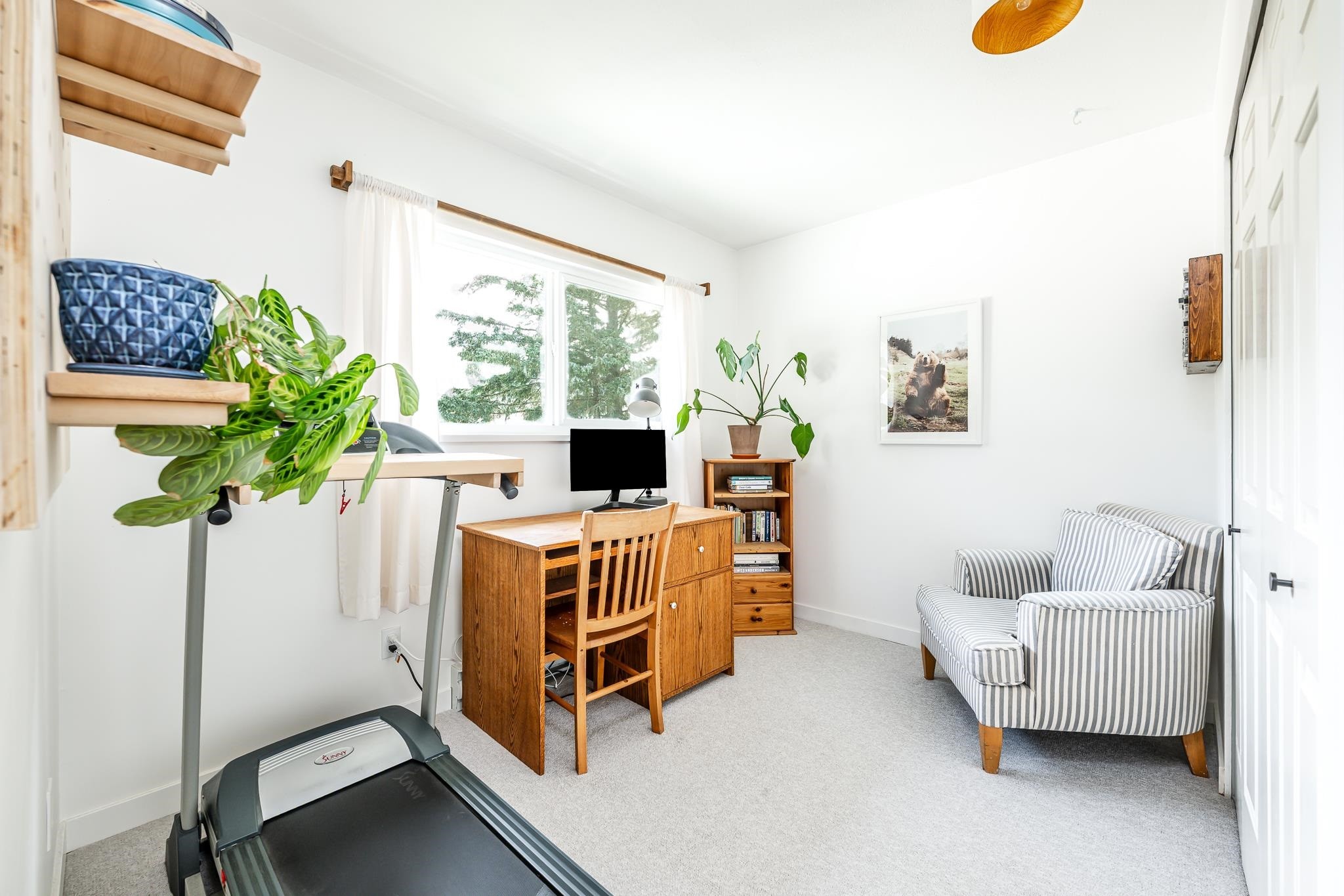 









41449


Government

Road, 28,
Squamish,




BC
V8B 0G4

