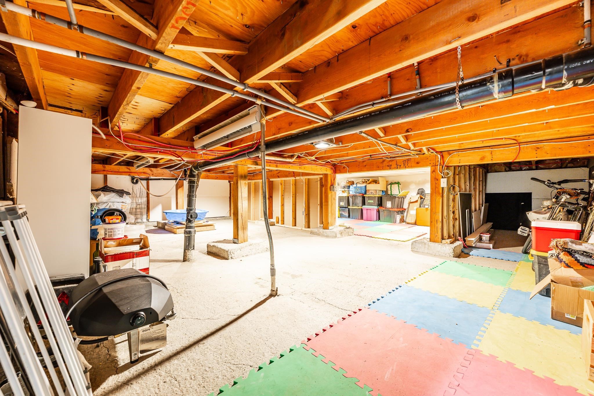 









41449


Government

Road, 28,
Squamish,




BC
V8B 0G4


