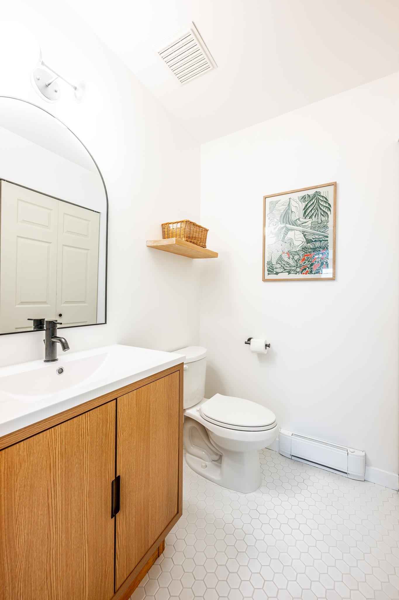 









41449


Government

Road, 28,
Squamish,




BC
V8B 0G4

