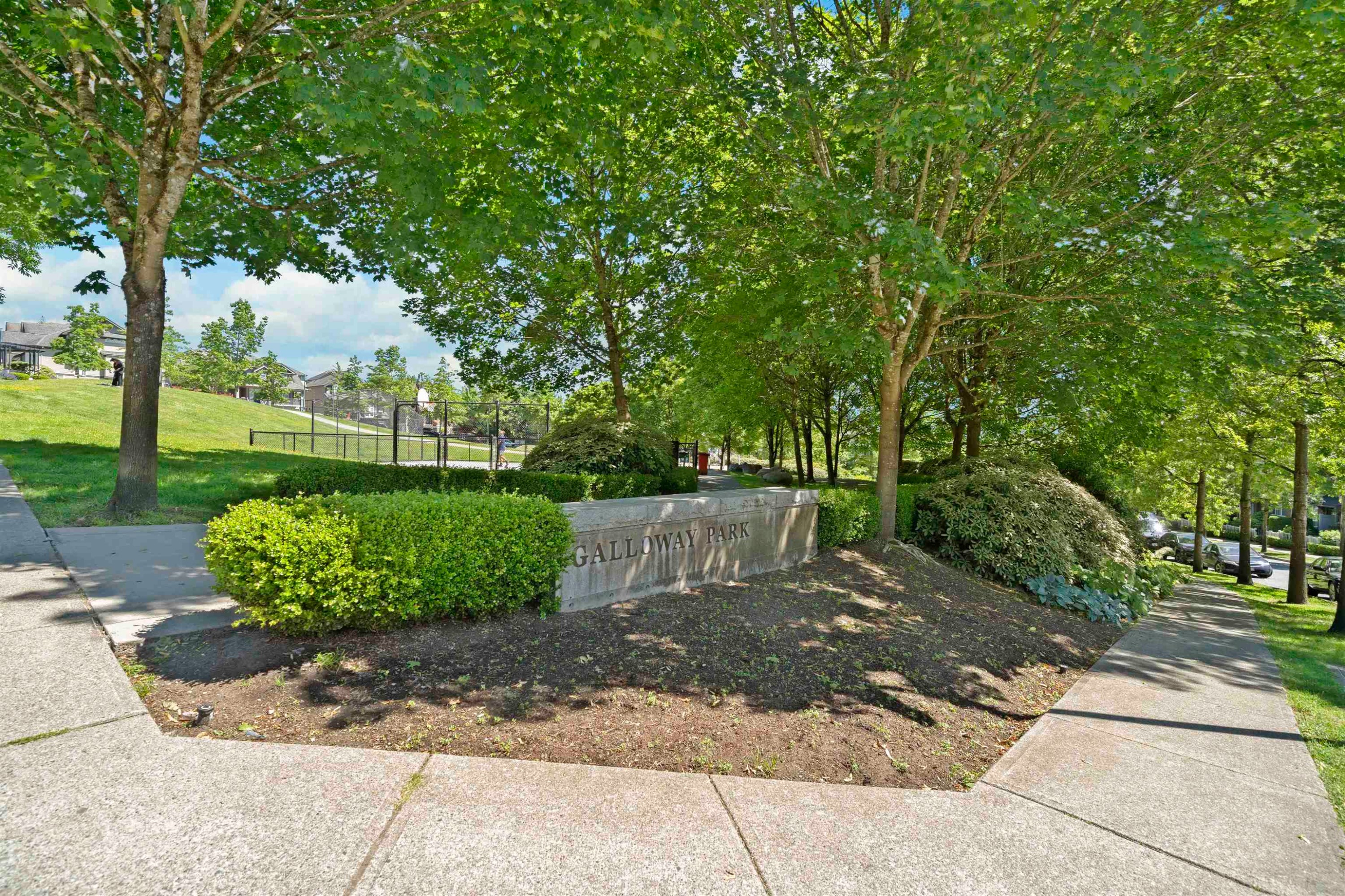 









3395


Galloway

Avenue, 3,
Coquitlam,




BC
V3E 0H2

