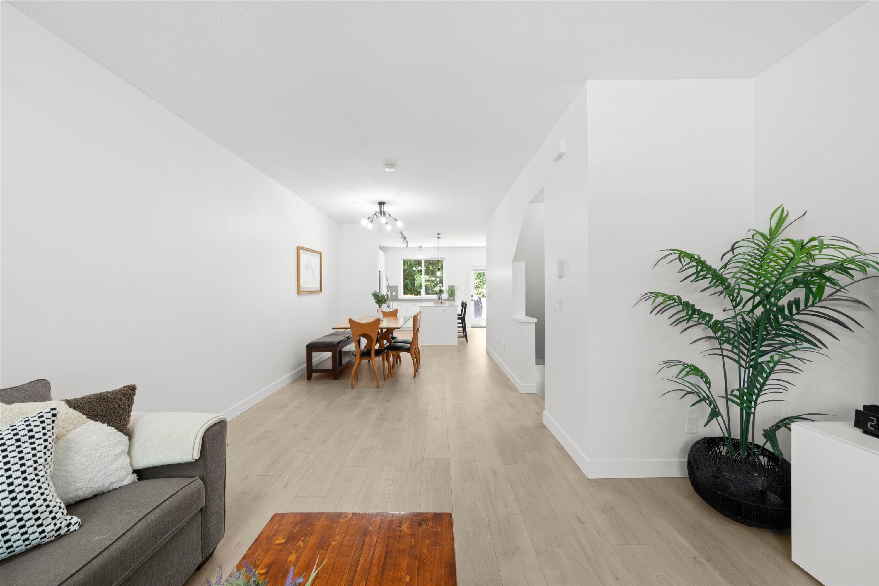 









3395


Galloway

Avenue, 3,
Coquitlam,




BC
V3E 0H2

