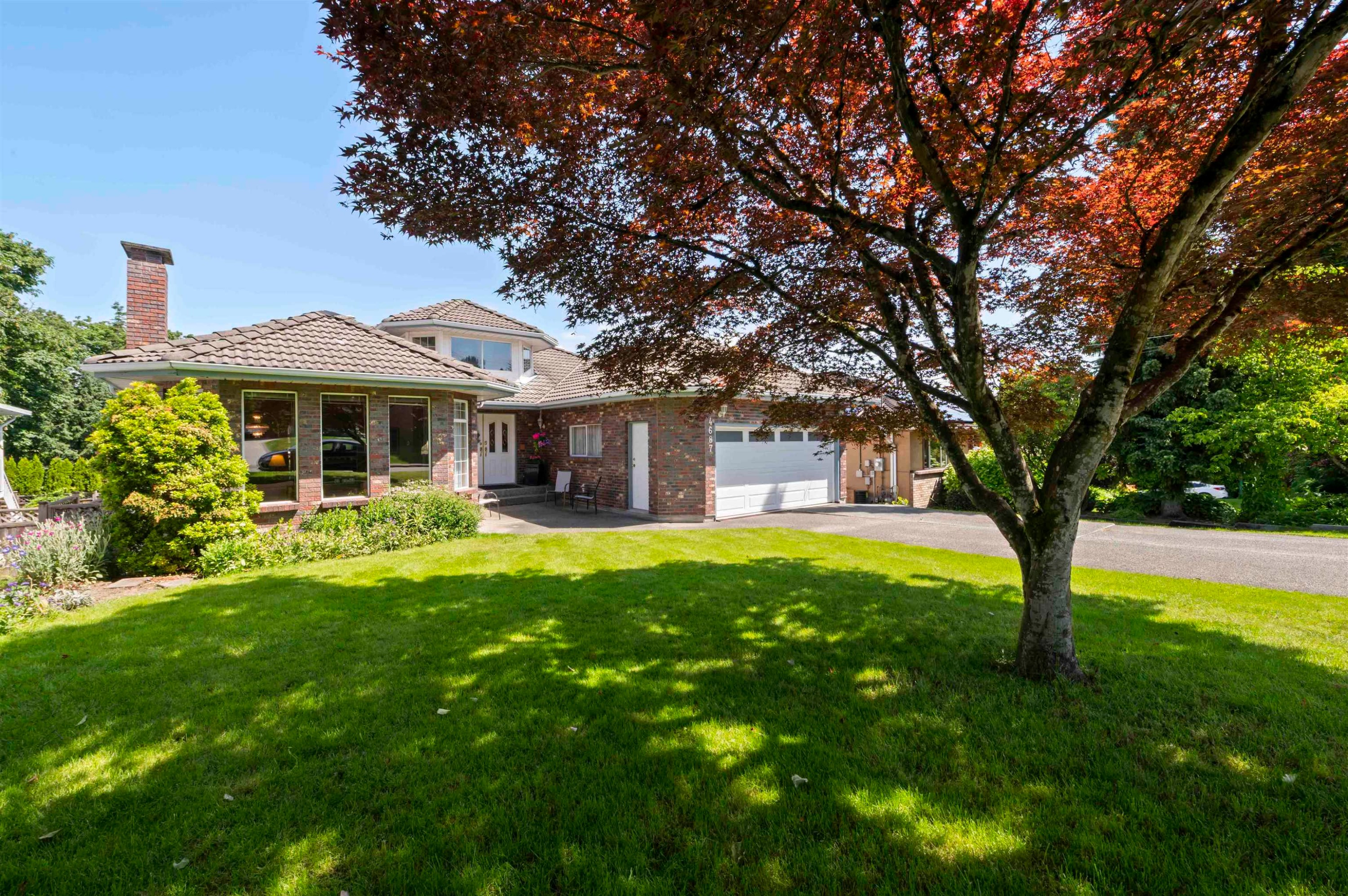 









4687


Grassmere

Street,
Burnaby,




BC
V5G 2N8

