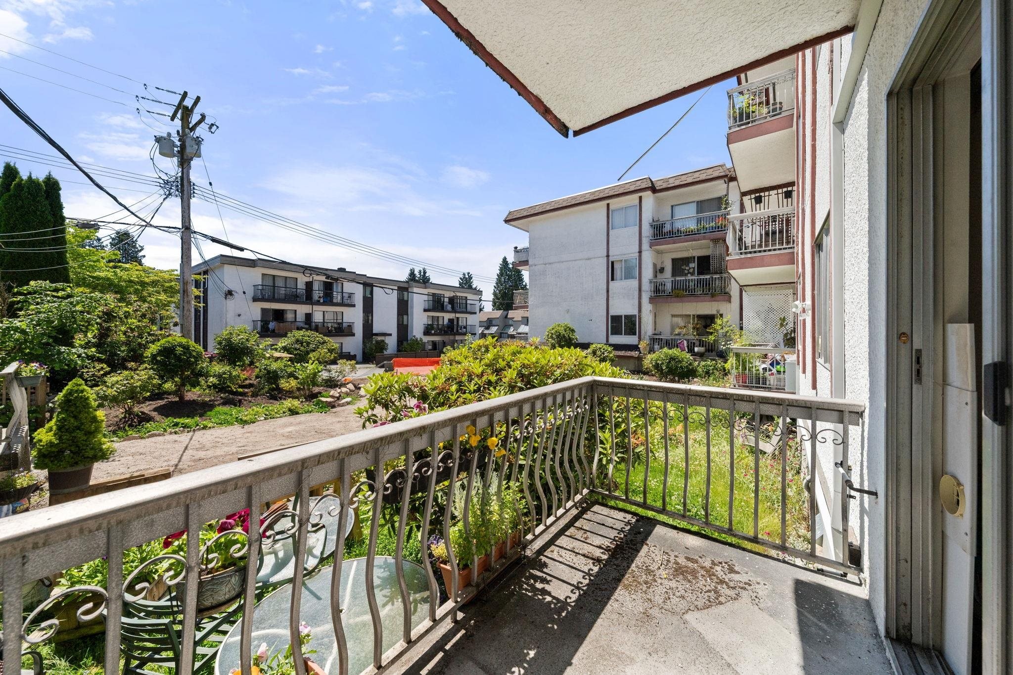 









135


21st

Street West, 102,
North Vancouver,




BC
V7M 1Z2

