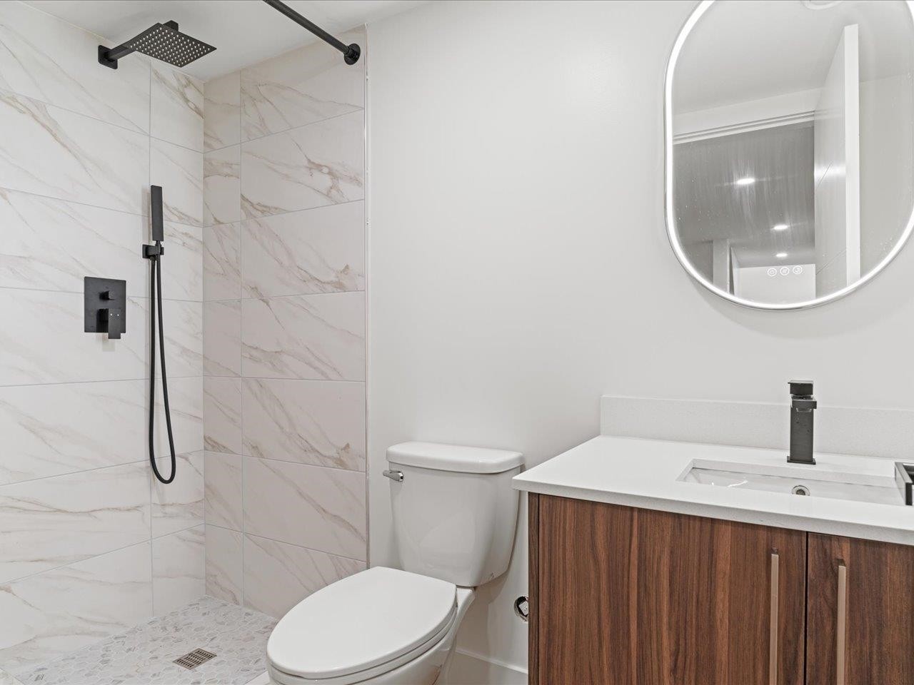 









1135


Settlers

Court,
Port Coquitlam,




BC
V3C 5Y5

