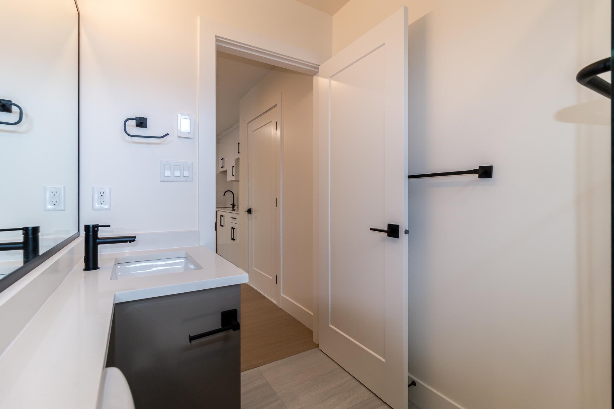 









38891


Garibaldi

Avenue,
Squamish,




BC
V8B 0E8

