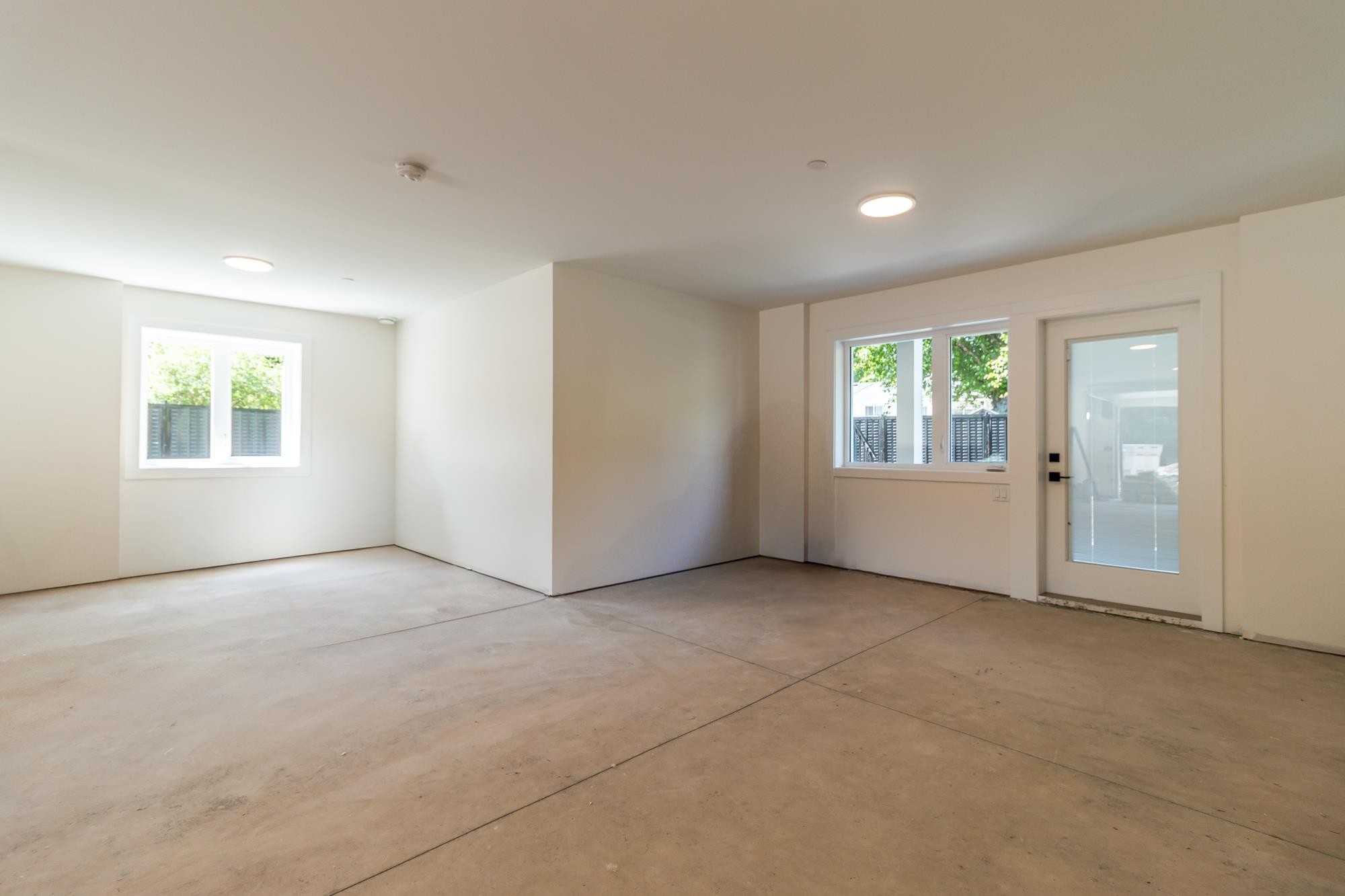 









38891


Garibaldi

Avenue,
Squamish,




BC
V8B 0E8

