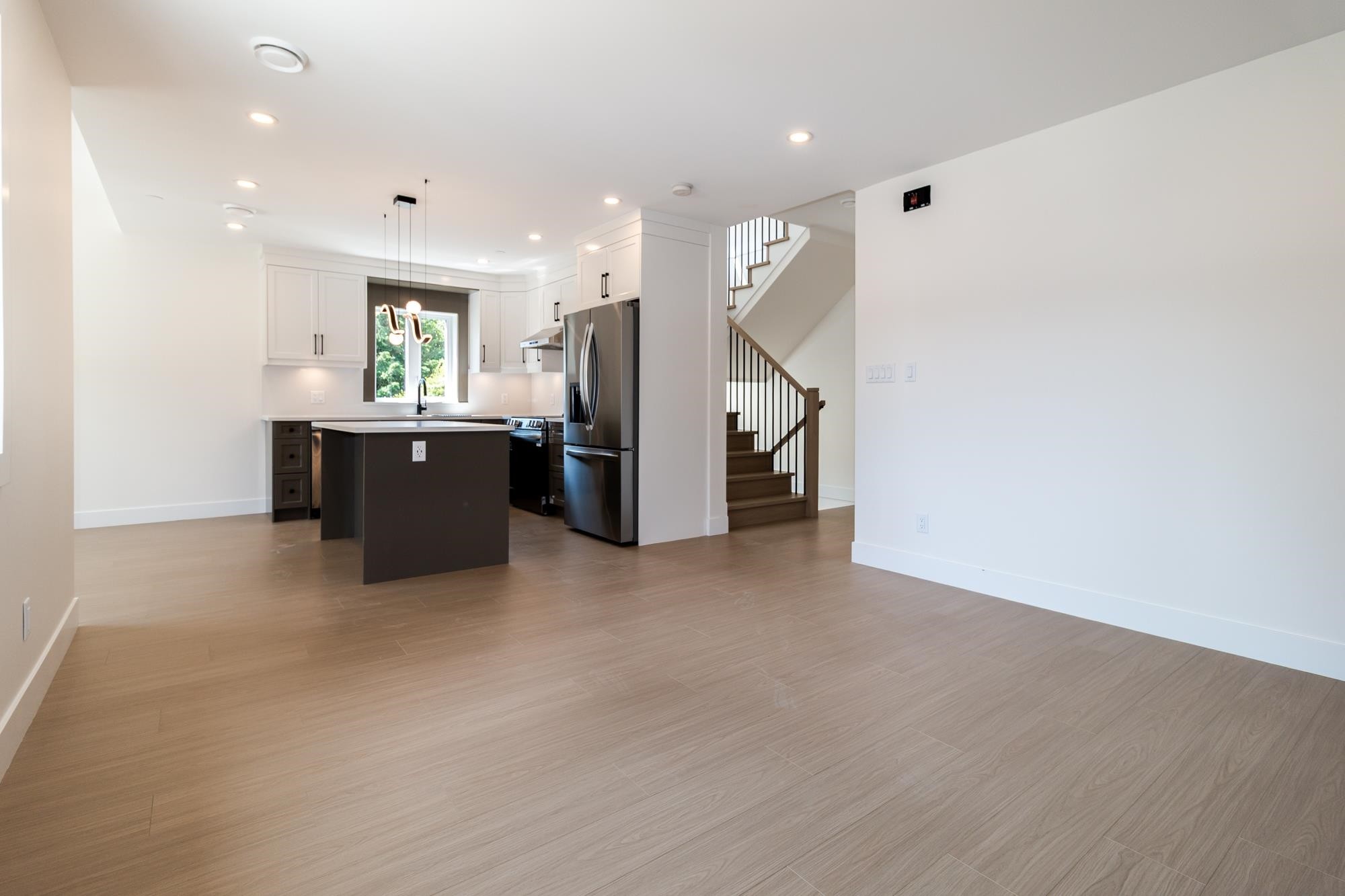 









38891


Garibaldi

Avenue,
Squamish,




BC
V8B 0E8

