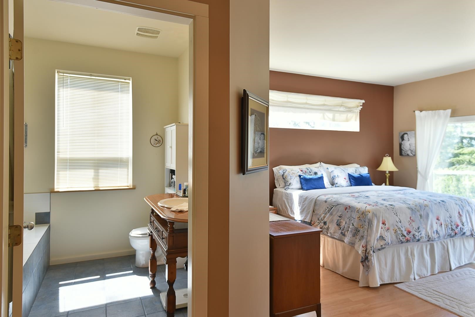









5870


Skookumchuk

Road,
Sechelt,




BC
V7Z 0P3

