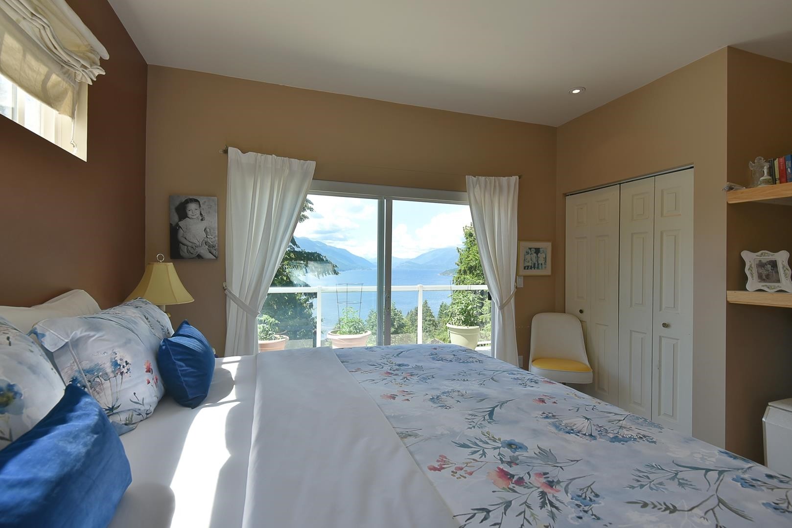 









5870


Skookumchuk

Road,
Sechelt,




BC
V7Z 0P3

