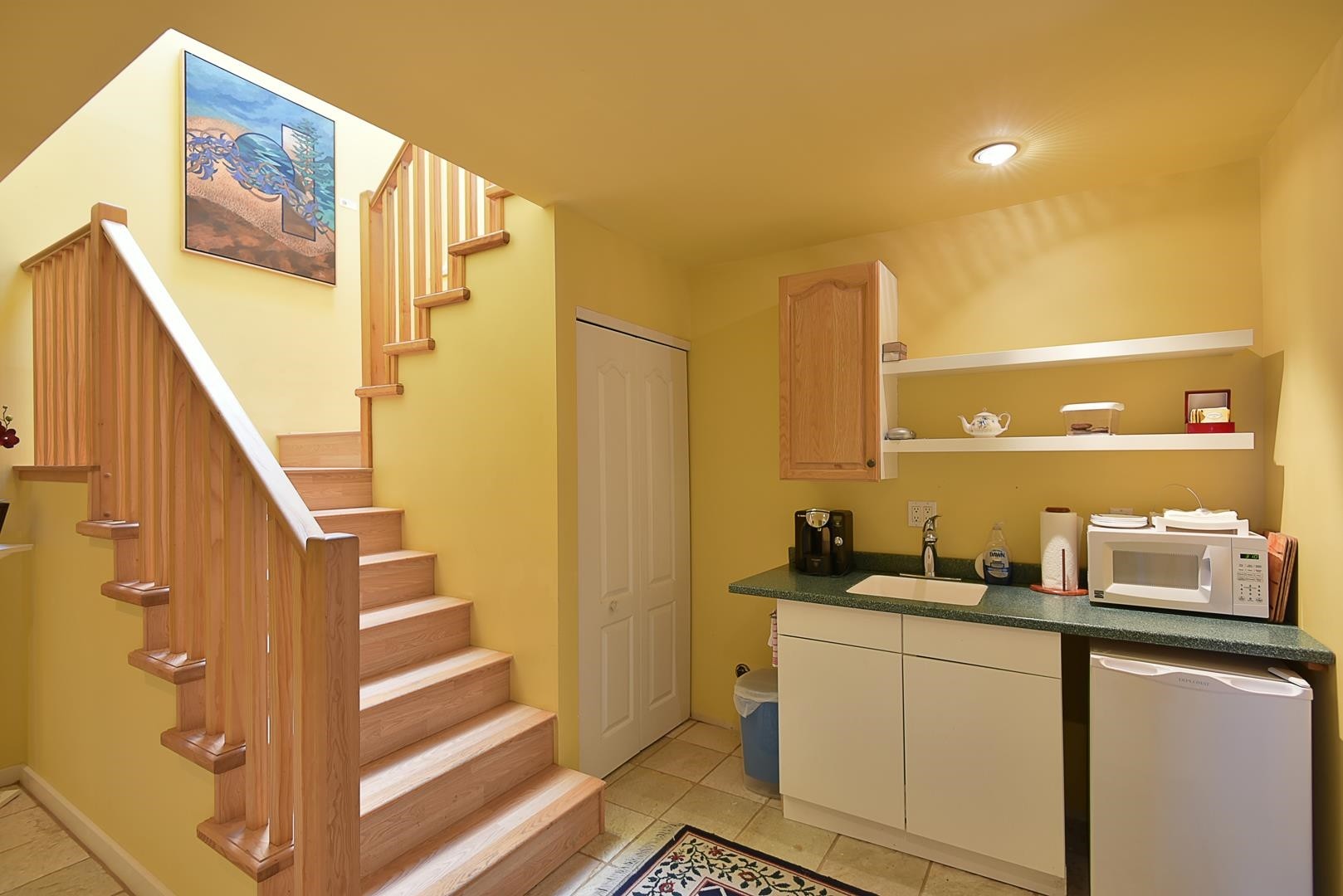 









5870


Skookumchuk

Road,
Sechelt,




BC
V7Z 0P3

