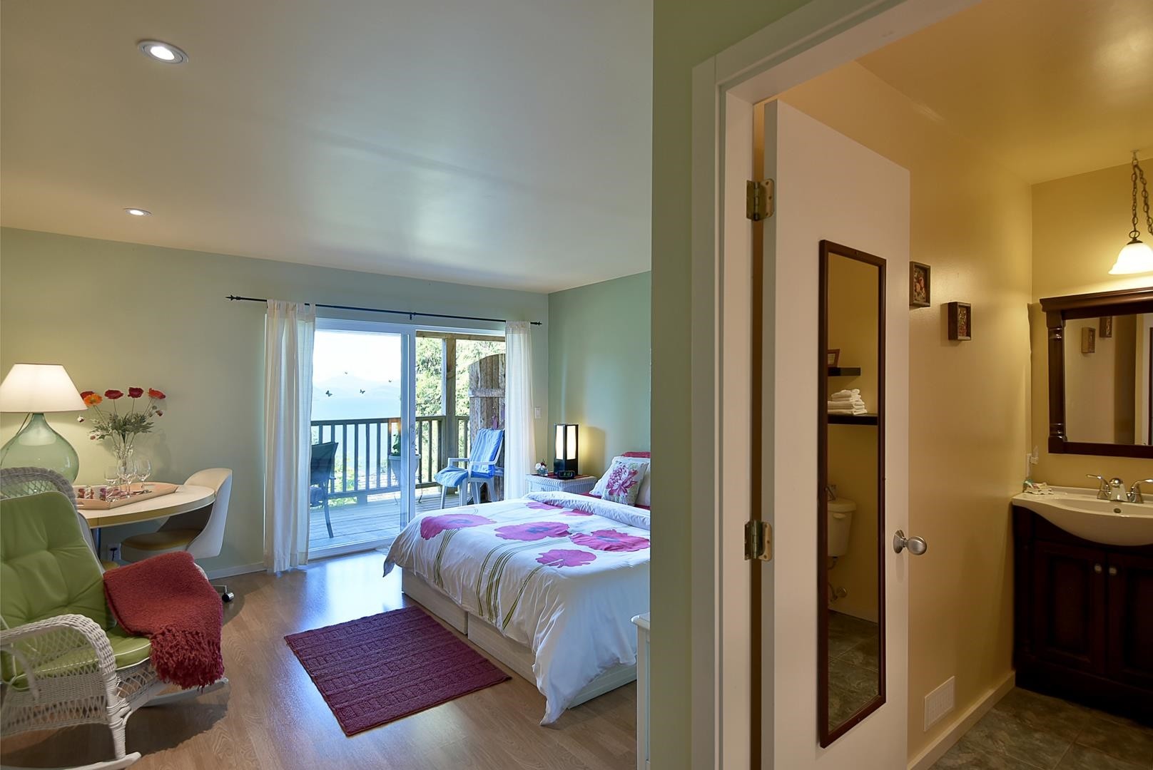 









5870


Skookumchuk

Road,
Sechelt,




BC
V7Z 0P3


