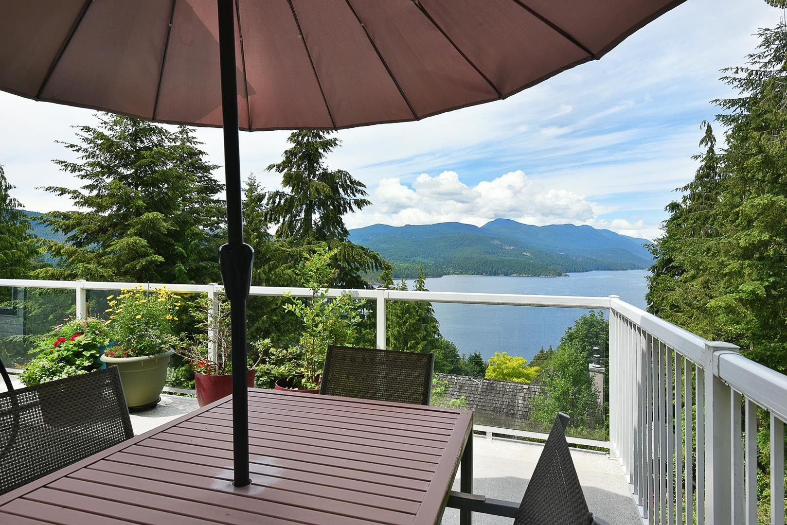 









5870


Skookumchuk

Road,
Sechelt,




BC
V7Z 0P3

