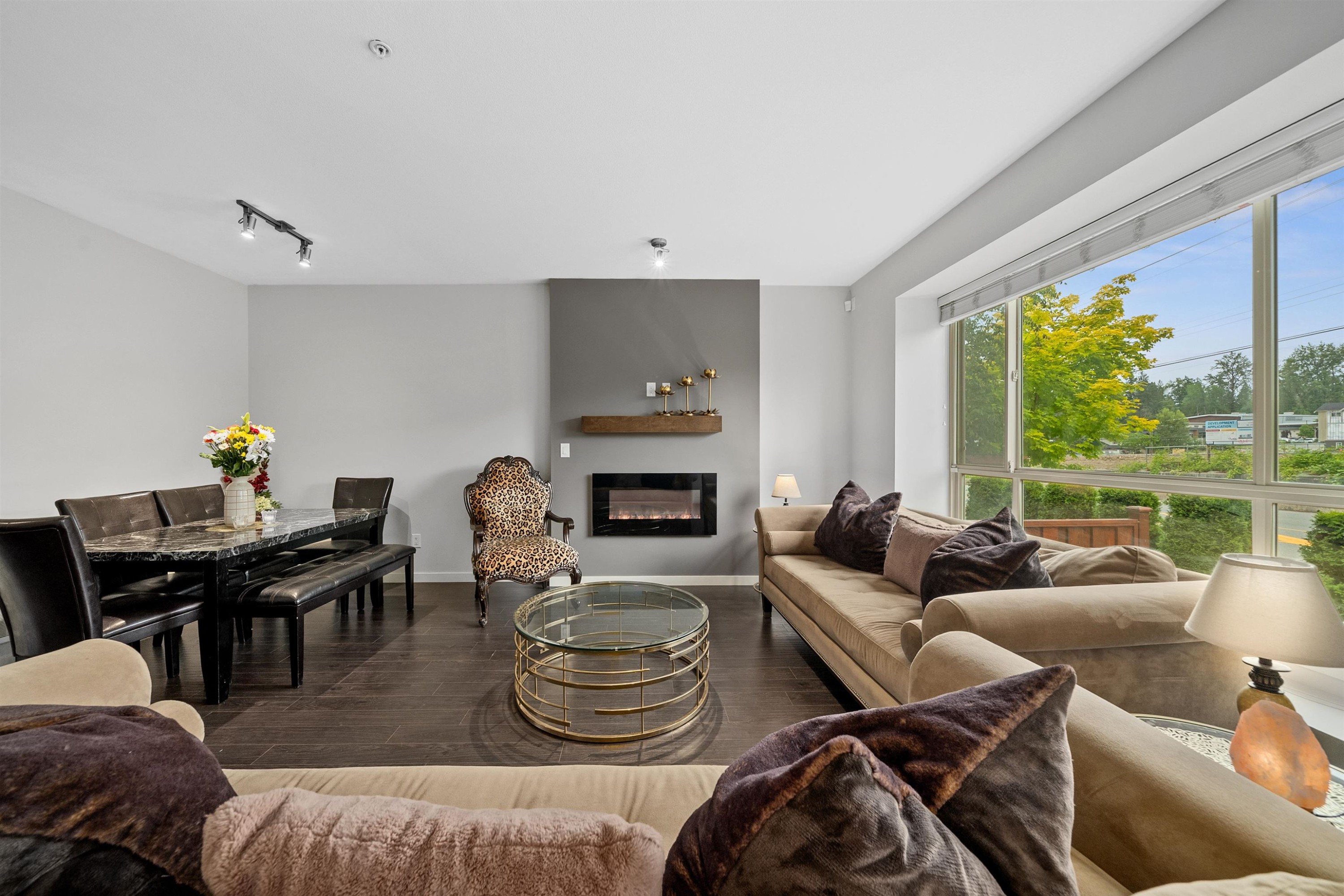 









23986


104

Avenue, 16,
Maple Ridge,




BC
V2W 0G8

