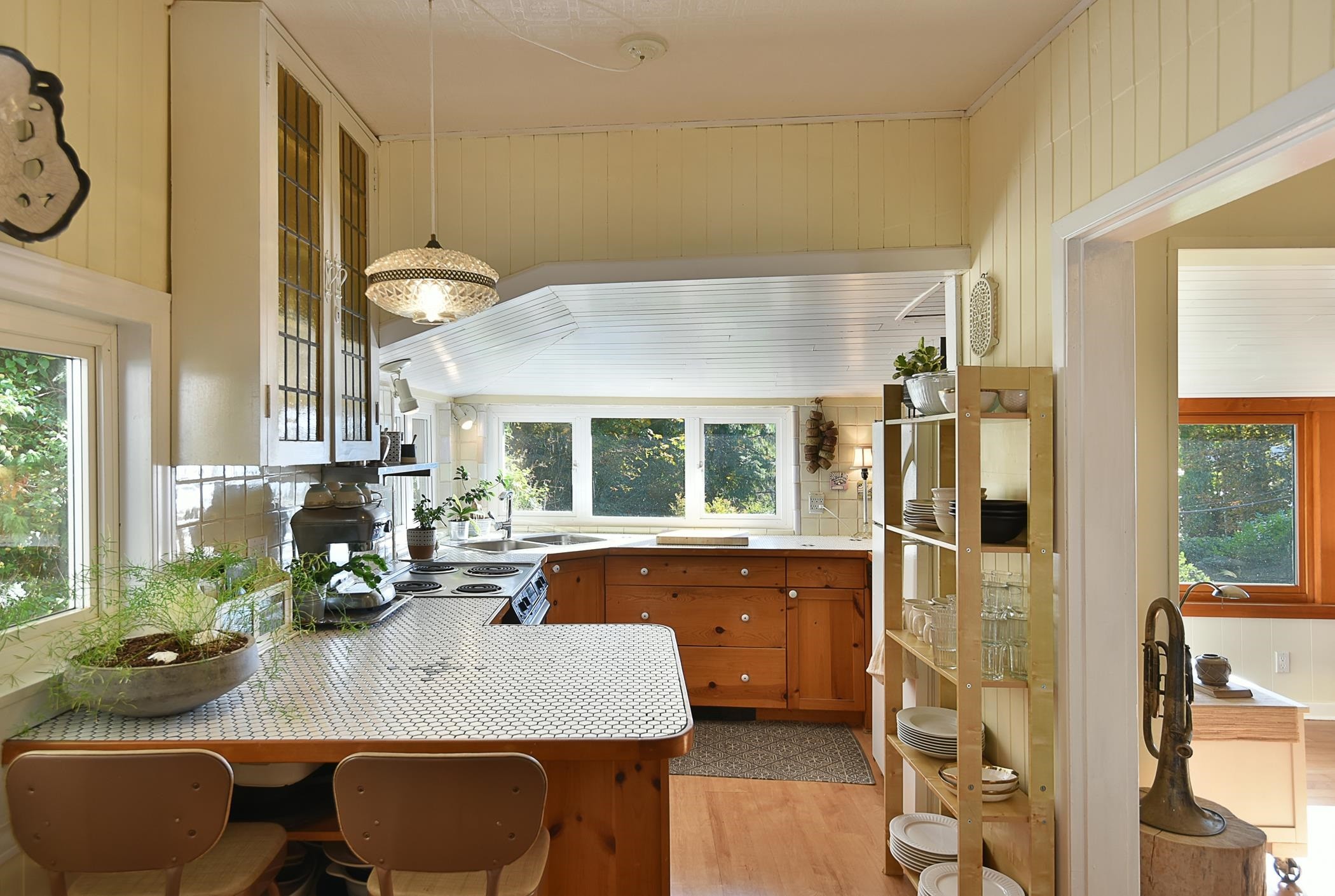 









586


Bals

Lane,
Gibsons,




BC
V0N 1V9

