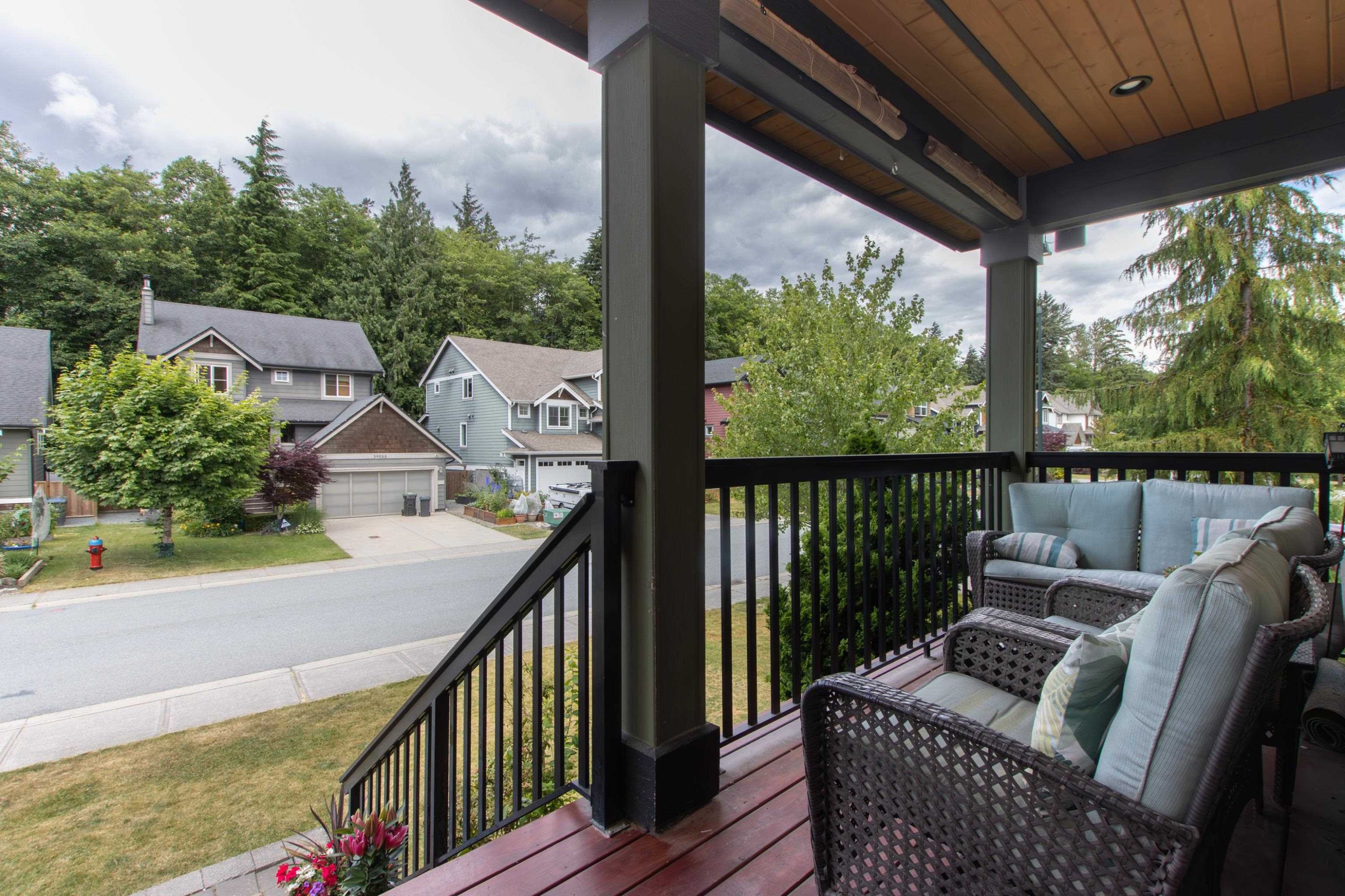 









39052


Kingfisher

Road,
Squamish,




BC
V8B 0S9

