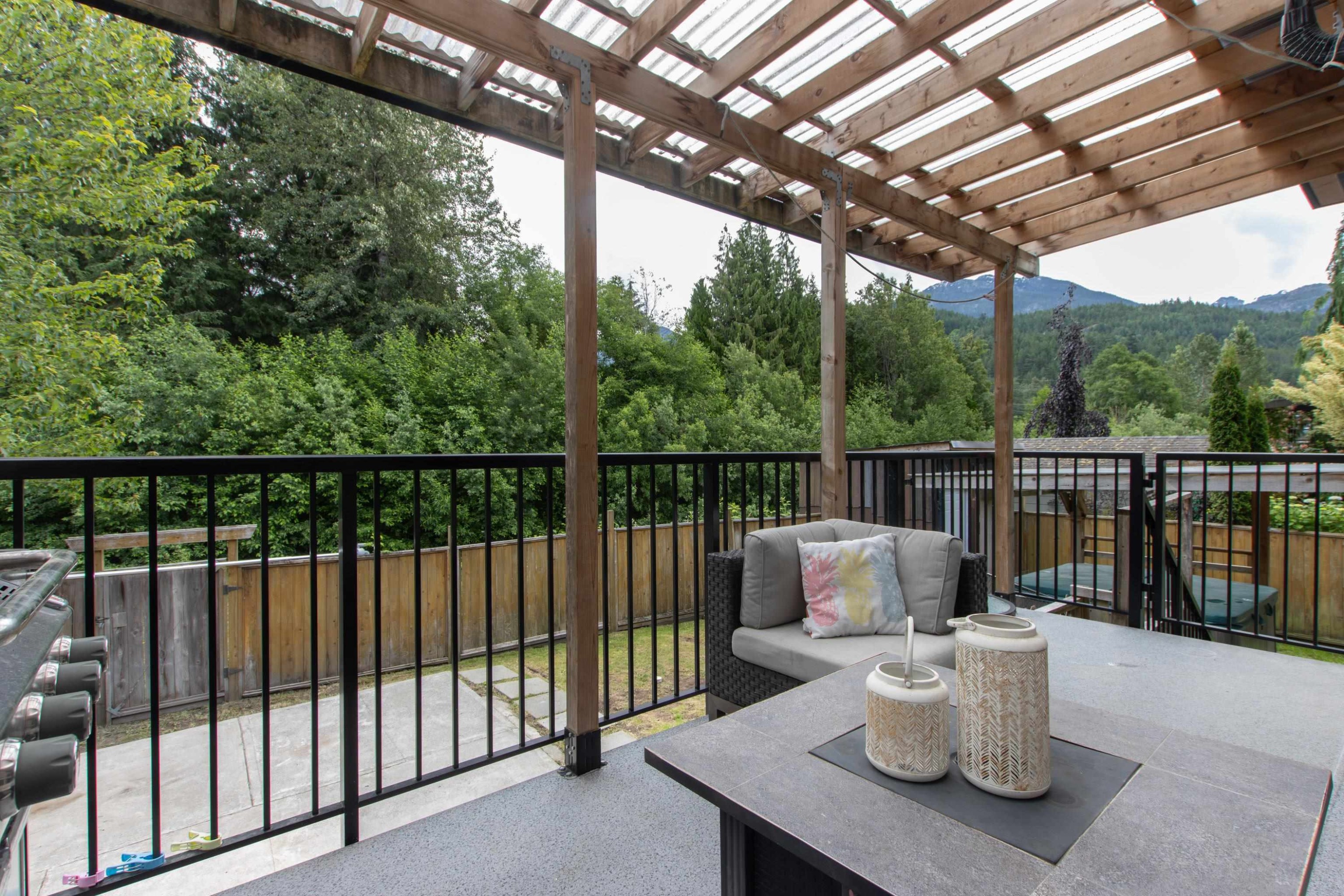









39052


Kingfisher

Road,
Squamish,




BC
V8B 0S9

