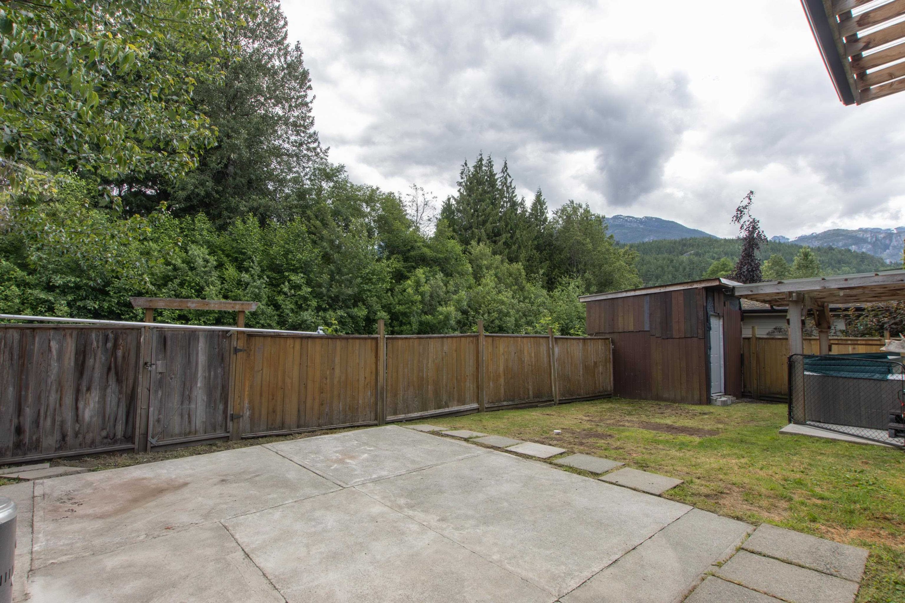 









39052


Kingfisher

Road,
Squamish,




BC
V8B 0S9

