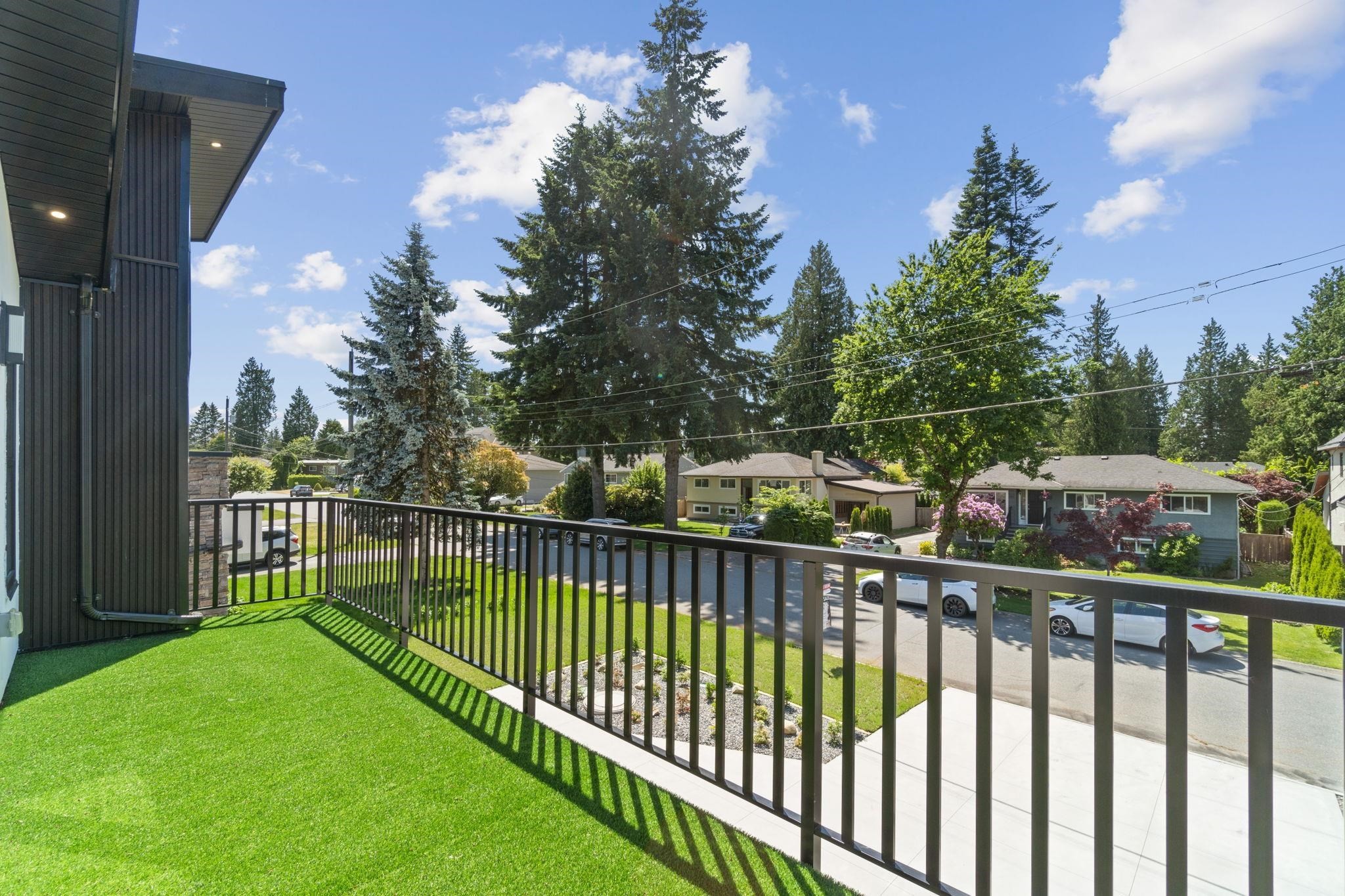 









841


Rondeau

Street,
Coquitlam,




BC
V3J 5Z4

